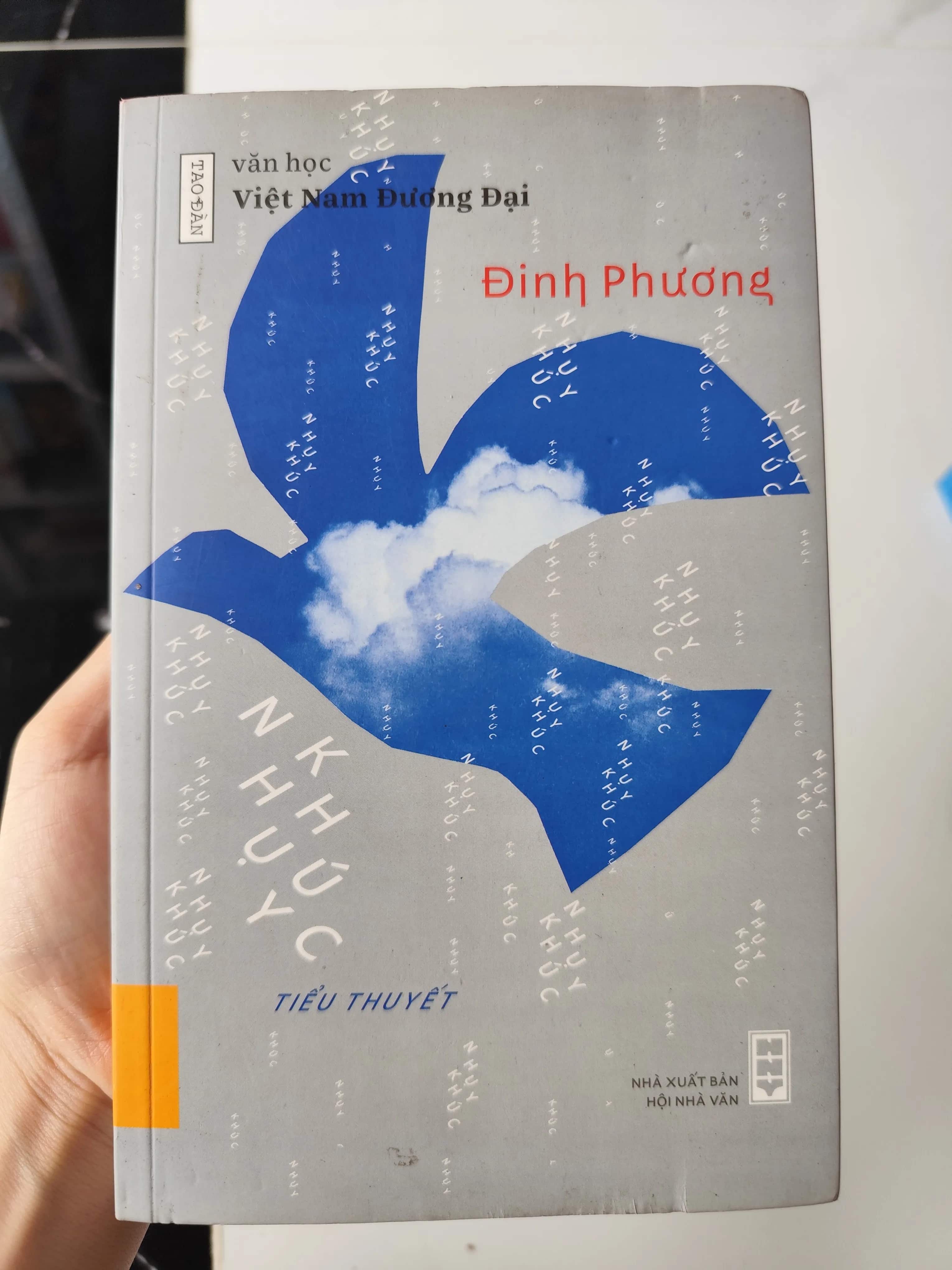 Nhụy khúc- tiểu thuyết