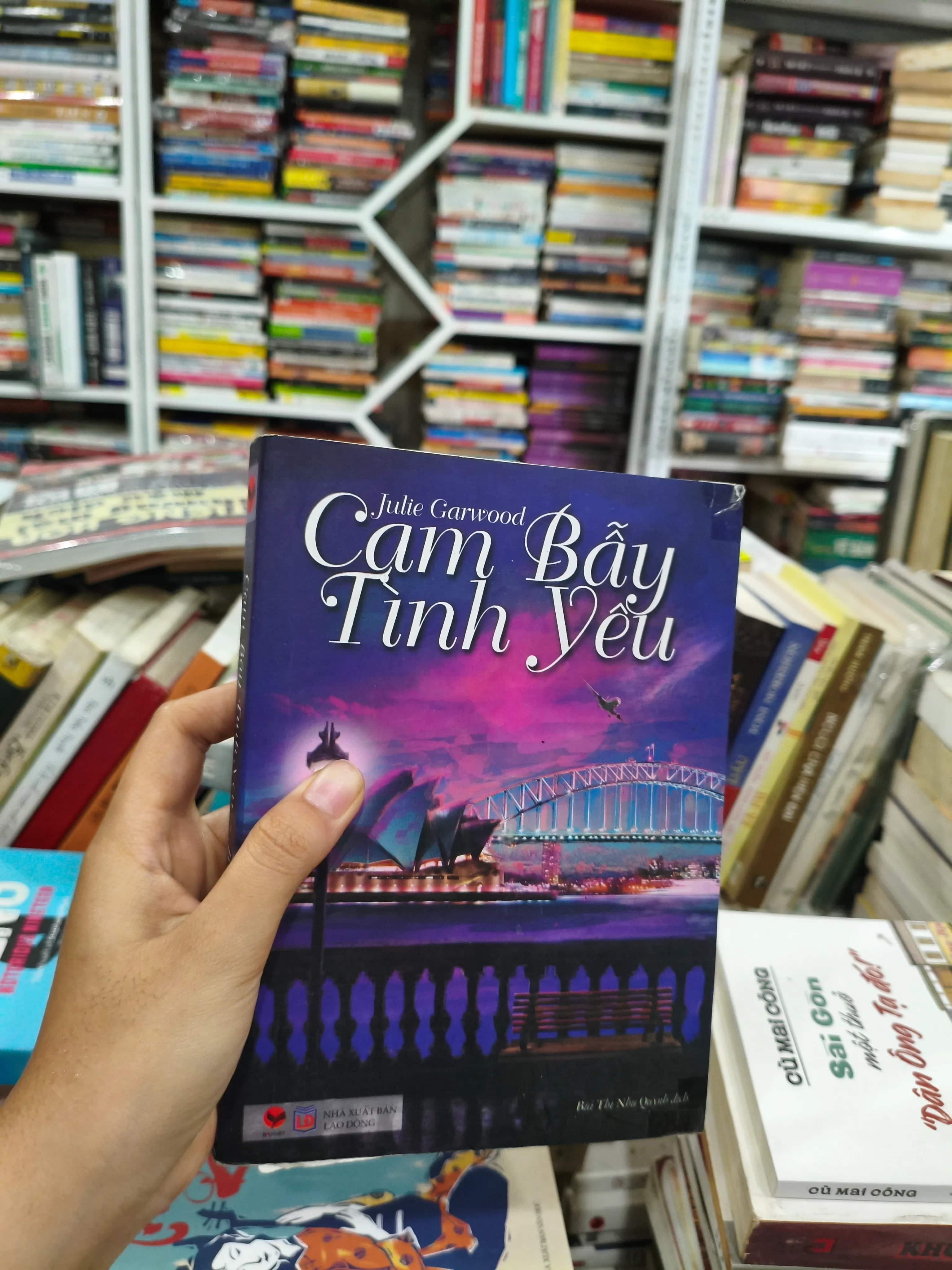 Cạm bẫy tình yêu 