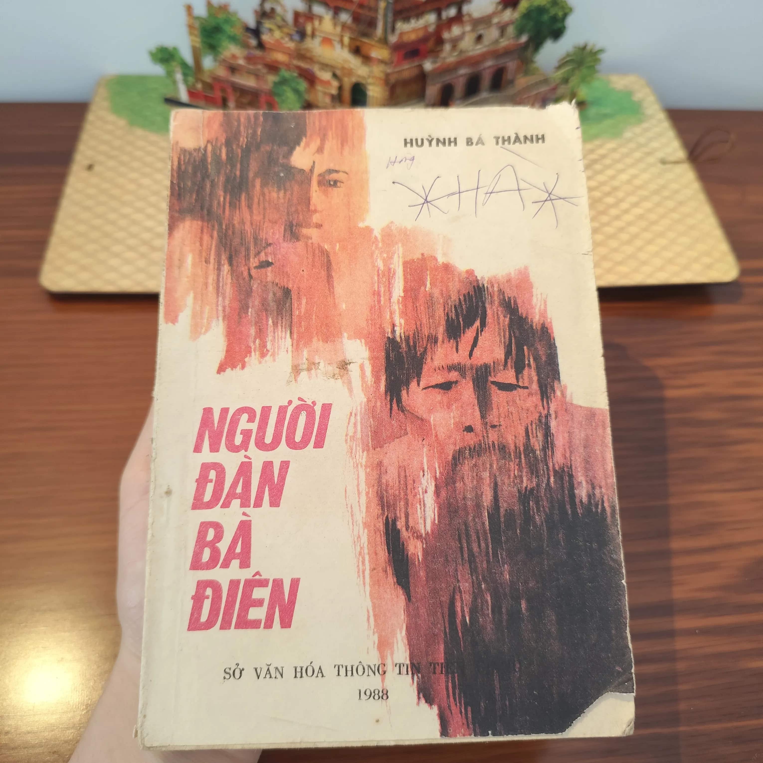 Người đàn bà điên