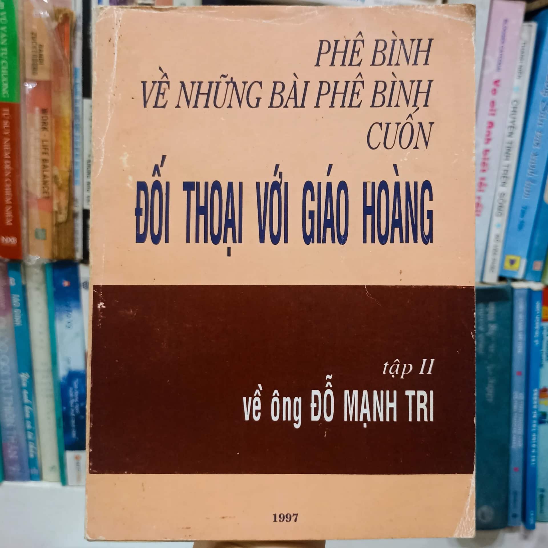 Phê bình về những bài phê bình cuốn đối thoại với Giáo Hoàng - Tập II