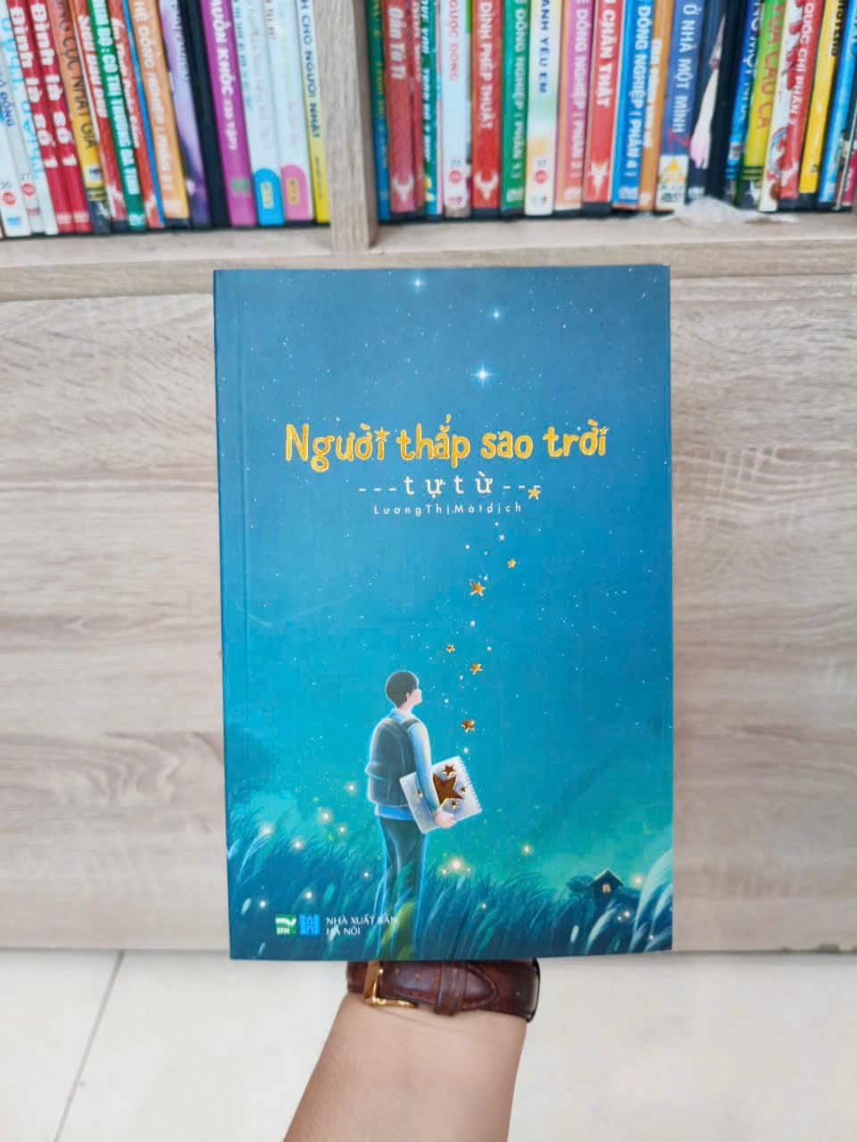 Người Thắp Sao Trời