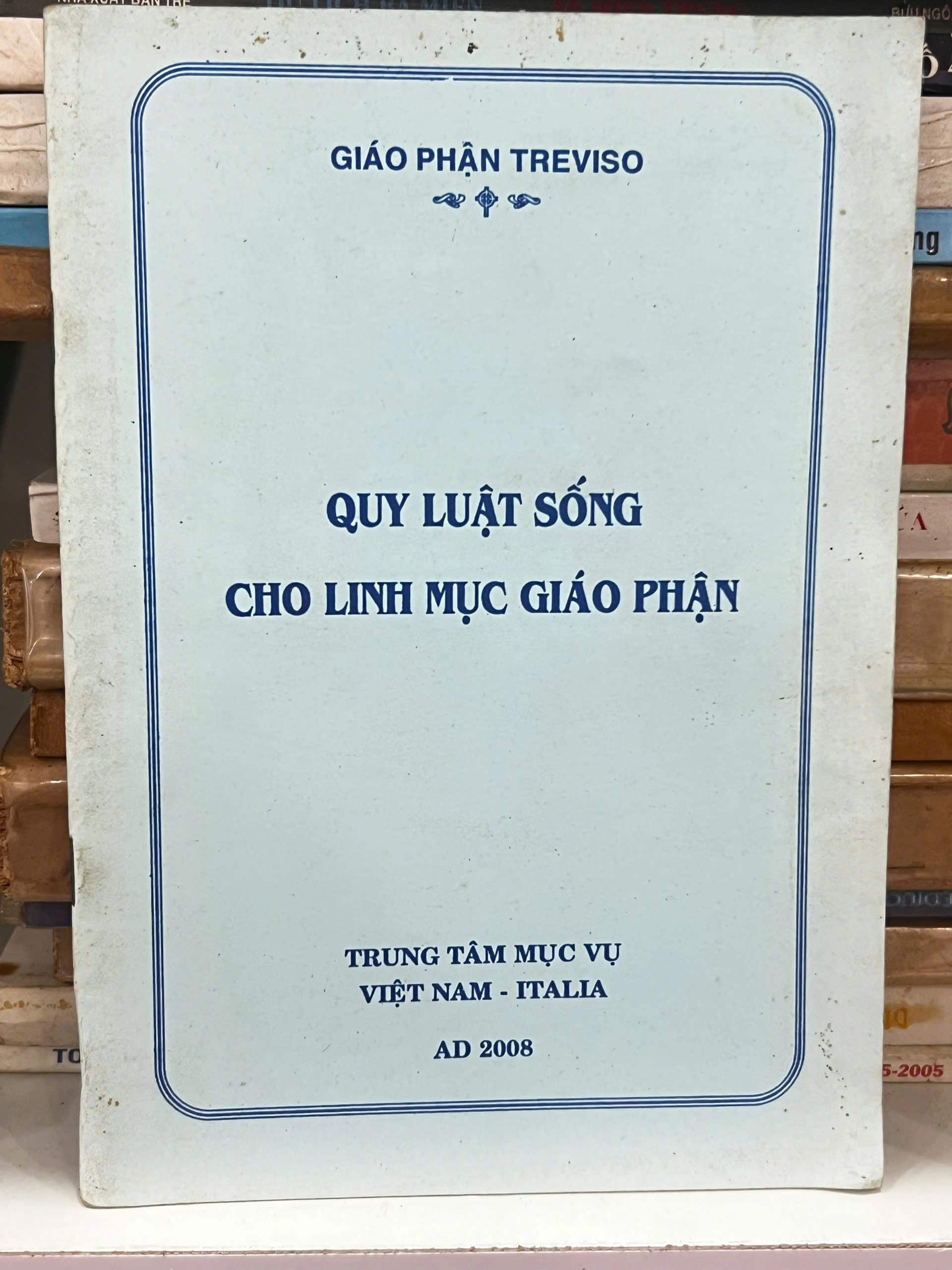 Quy Luật Sống Cho Linh Mục Giáo Phận