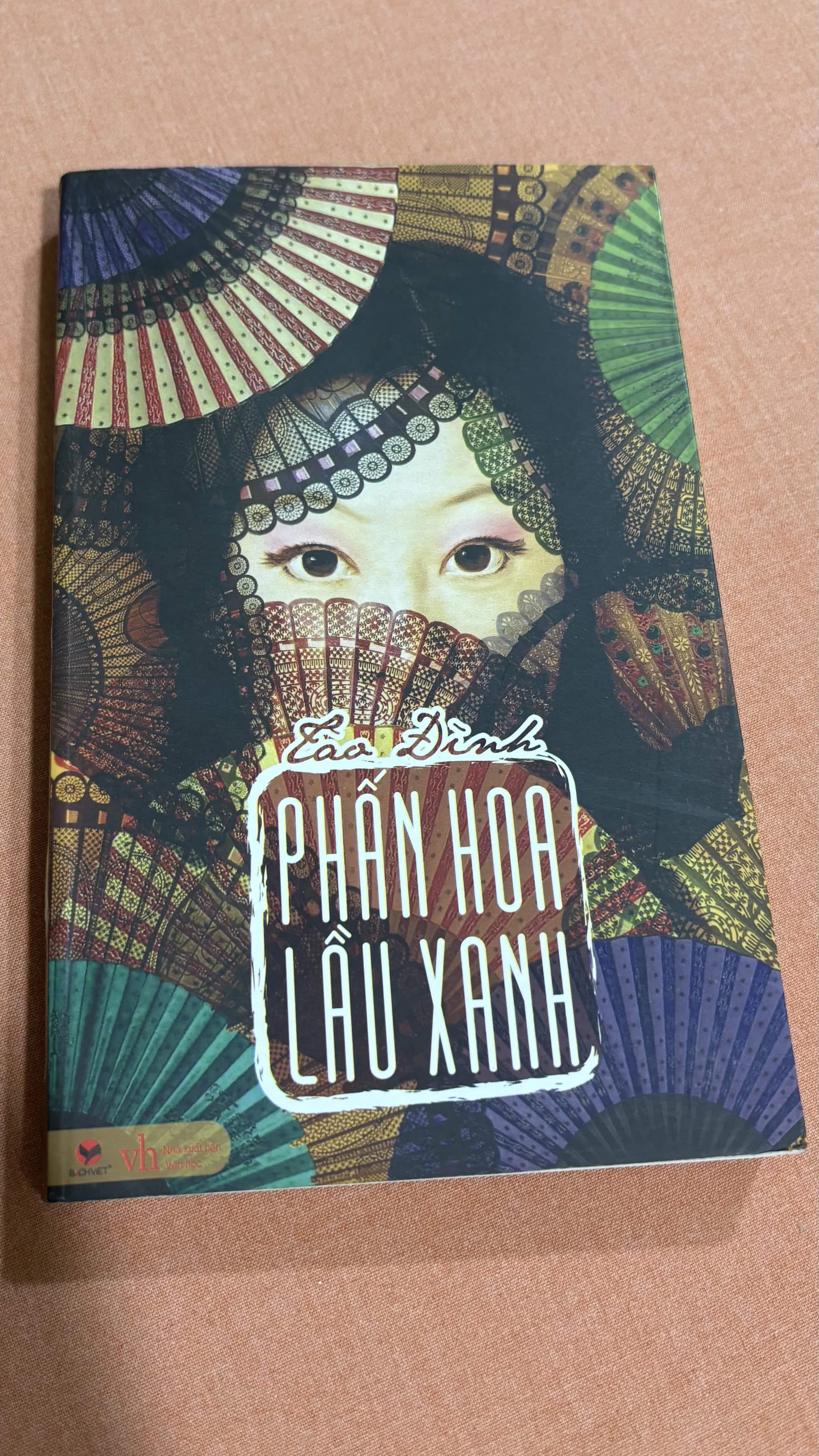 Phấn hoa lầu xanh 