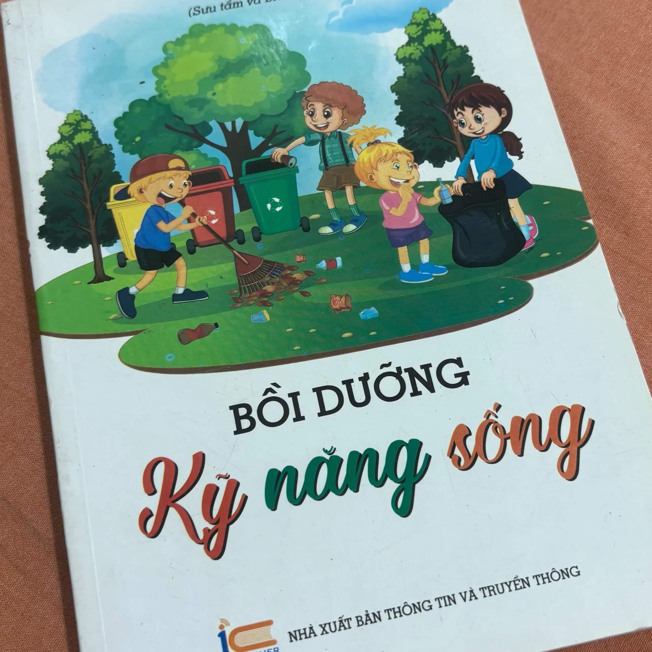 Bồi dưỡng kỹ năng sống 