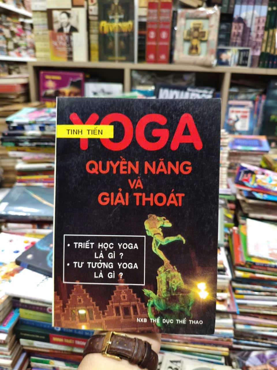 Yoga quyền năng và giải thoát