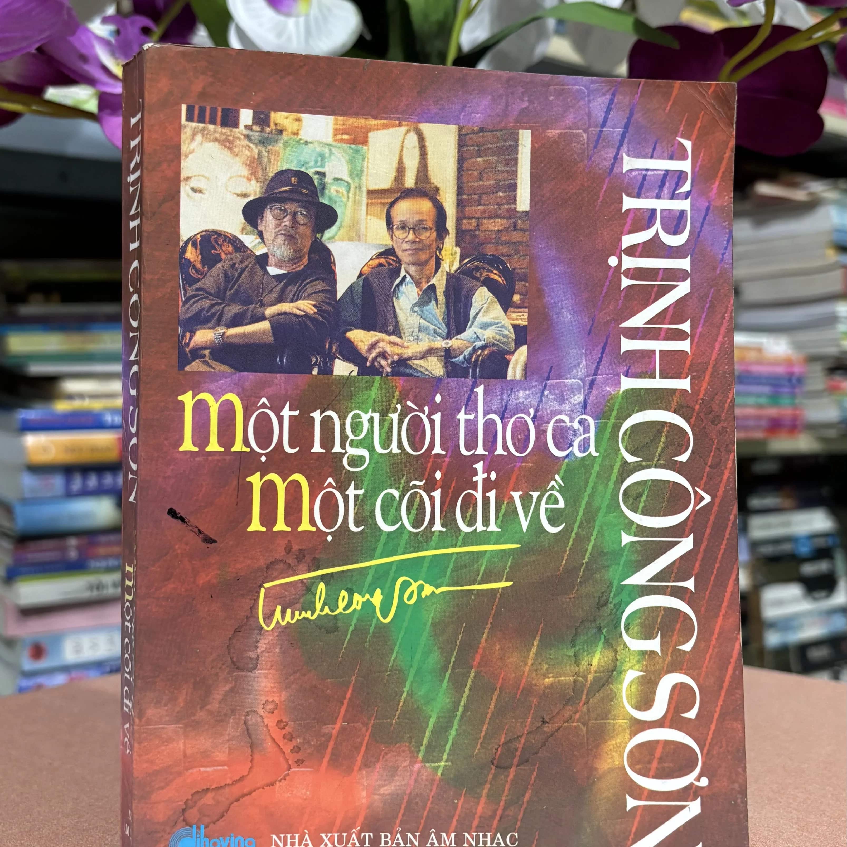 Một người thơ ca một cõi đi về 