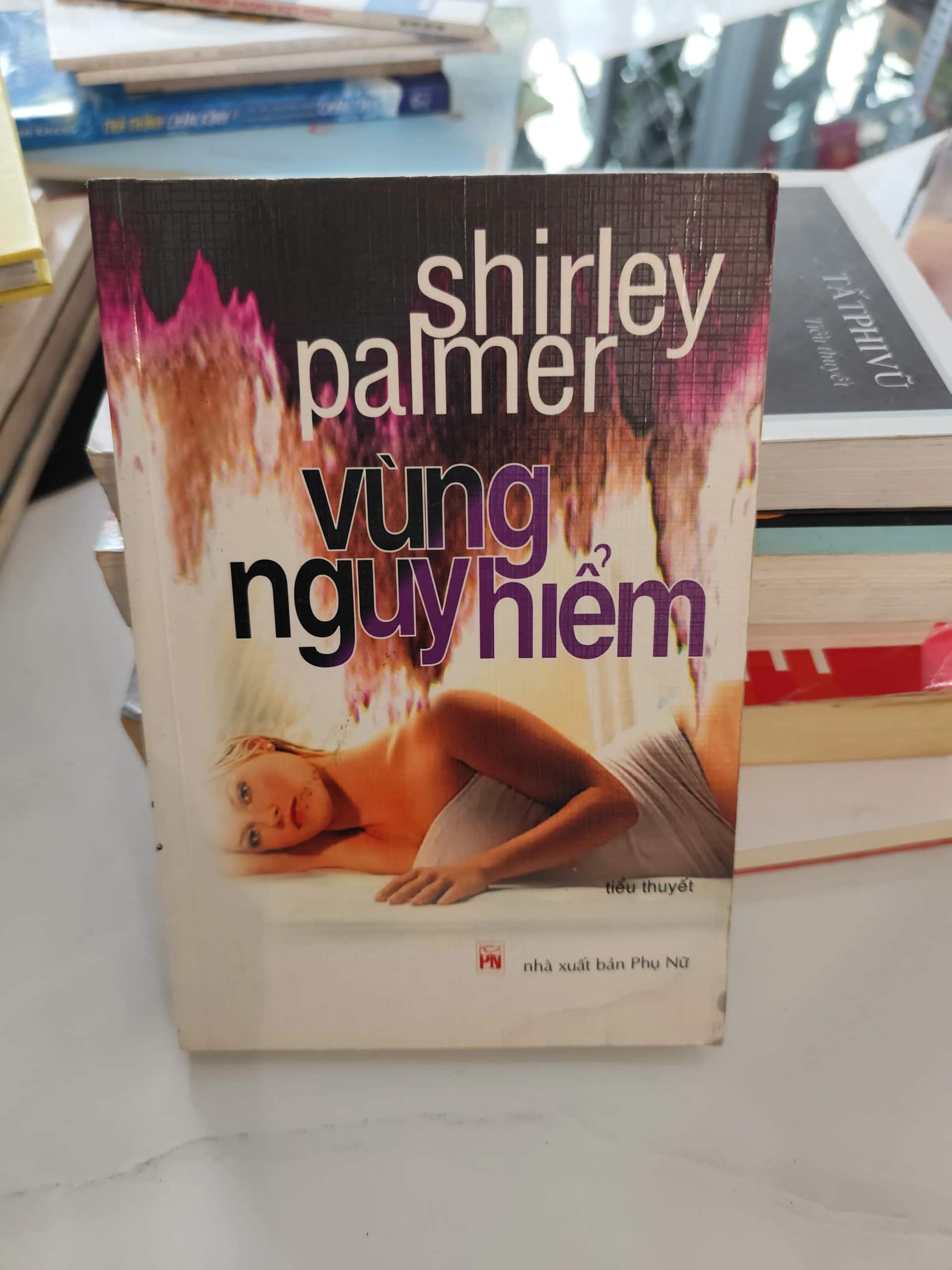 Vùng nguy hiểm - Shirley palmer