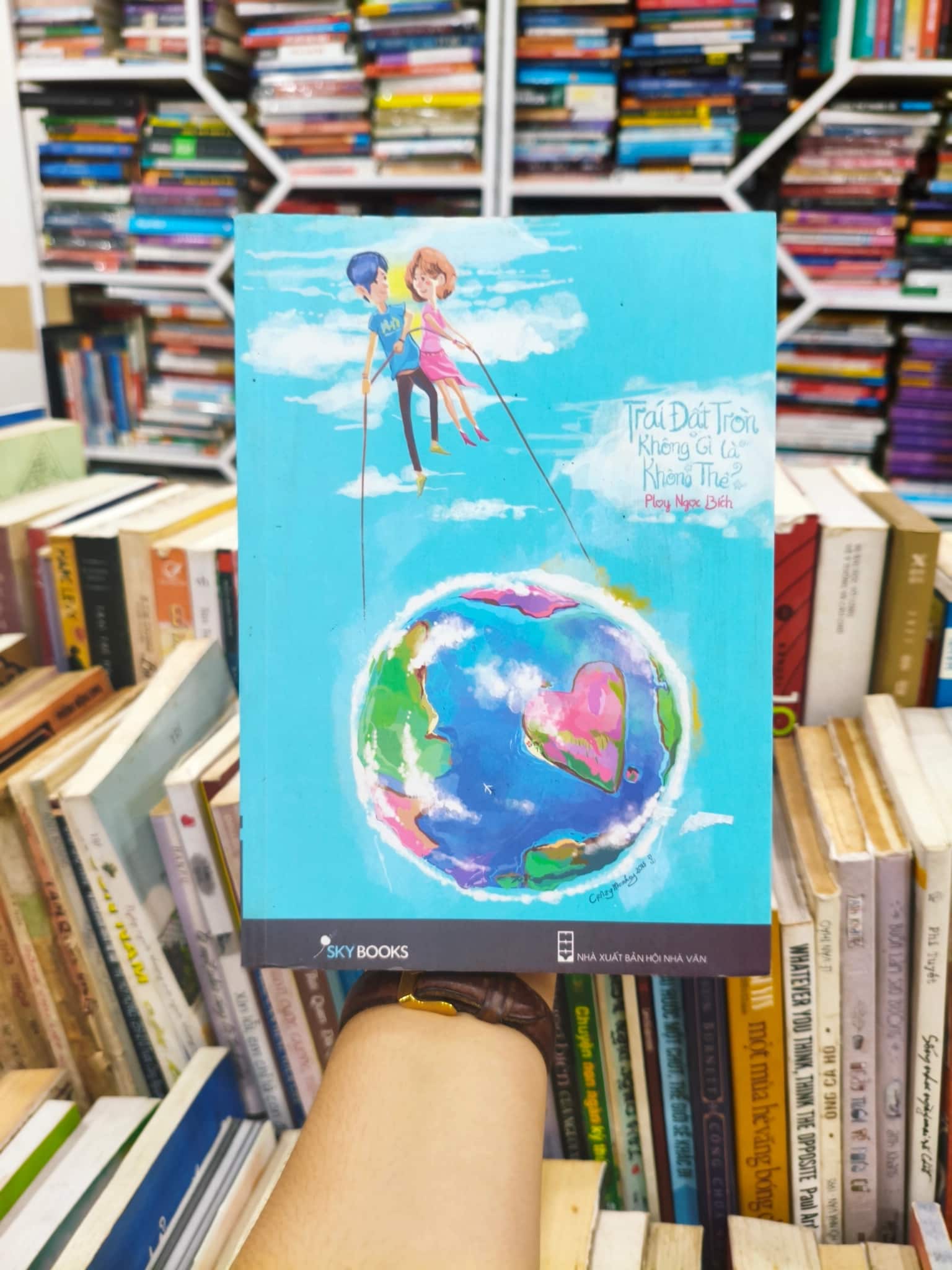 Trái đất tròn không gì là không thể 