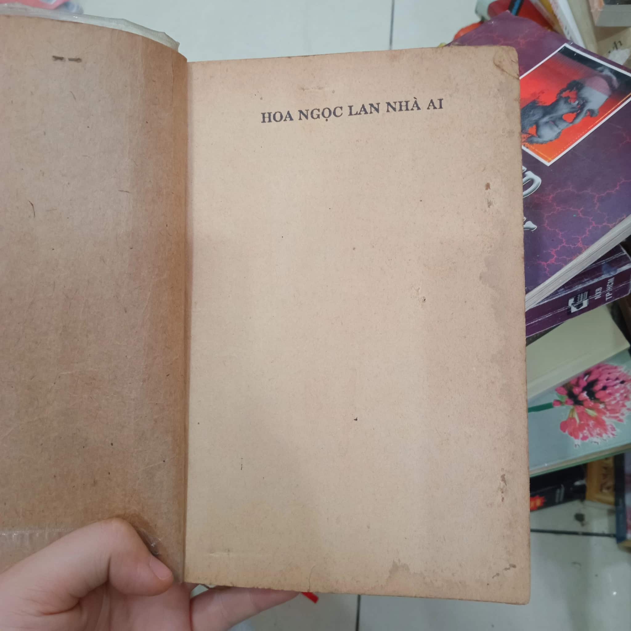 Hoa Ngọc Lan Nhà Ai (II) 