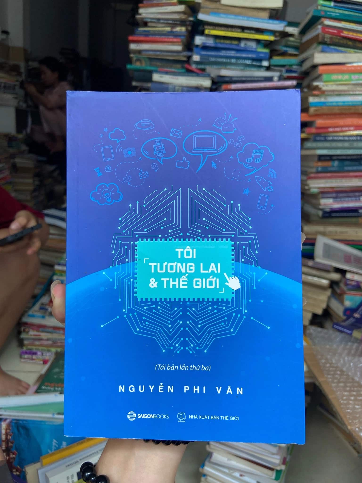 Tôi , tương lai và thế giới ⚖️