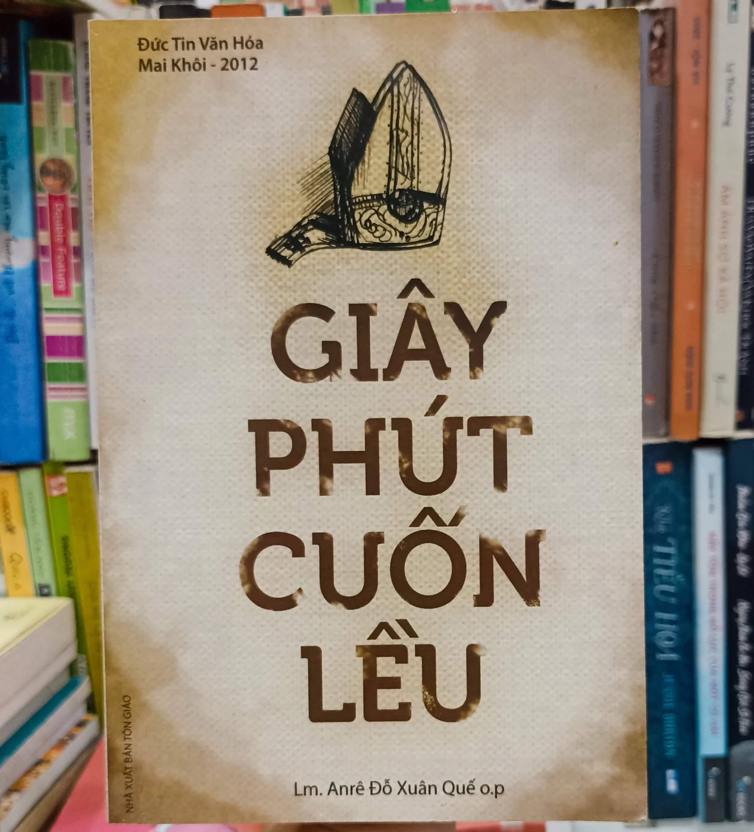 Giây phút cuốn lều 