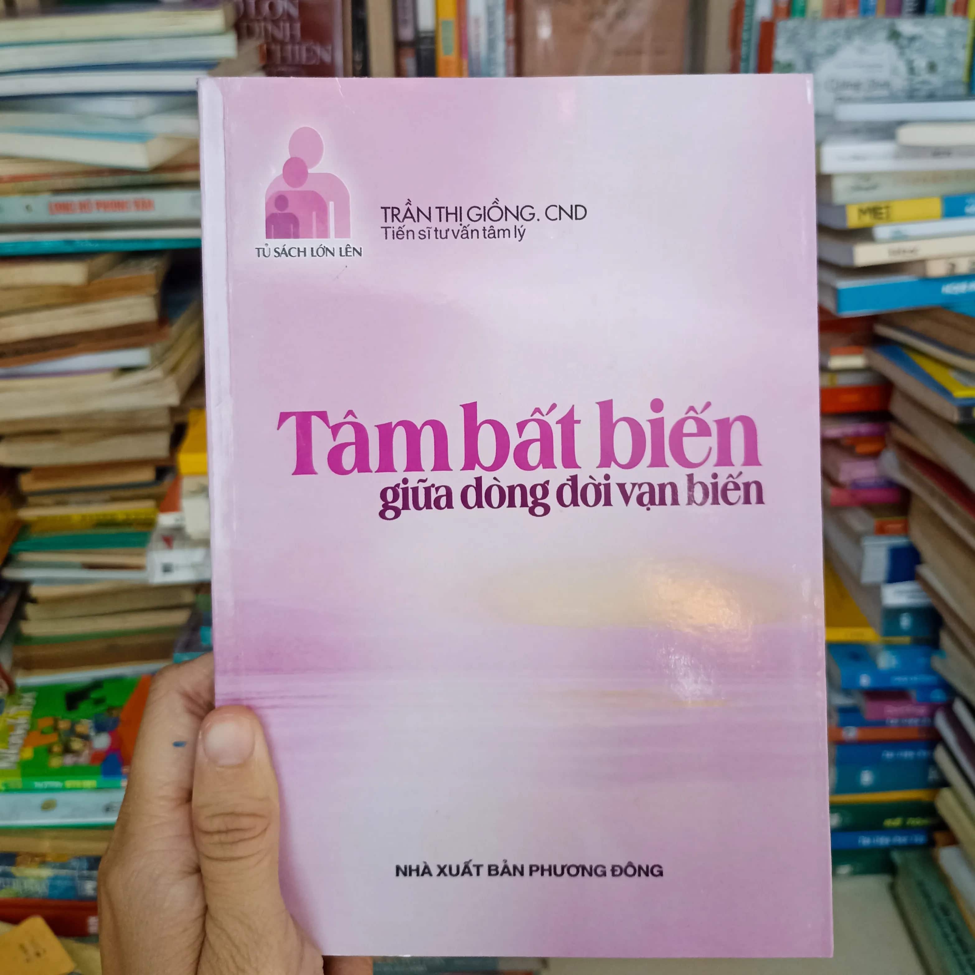 Tâm bất biến giữa dòng đời vạn biến