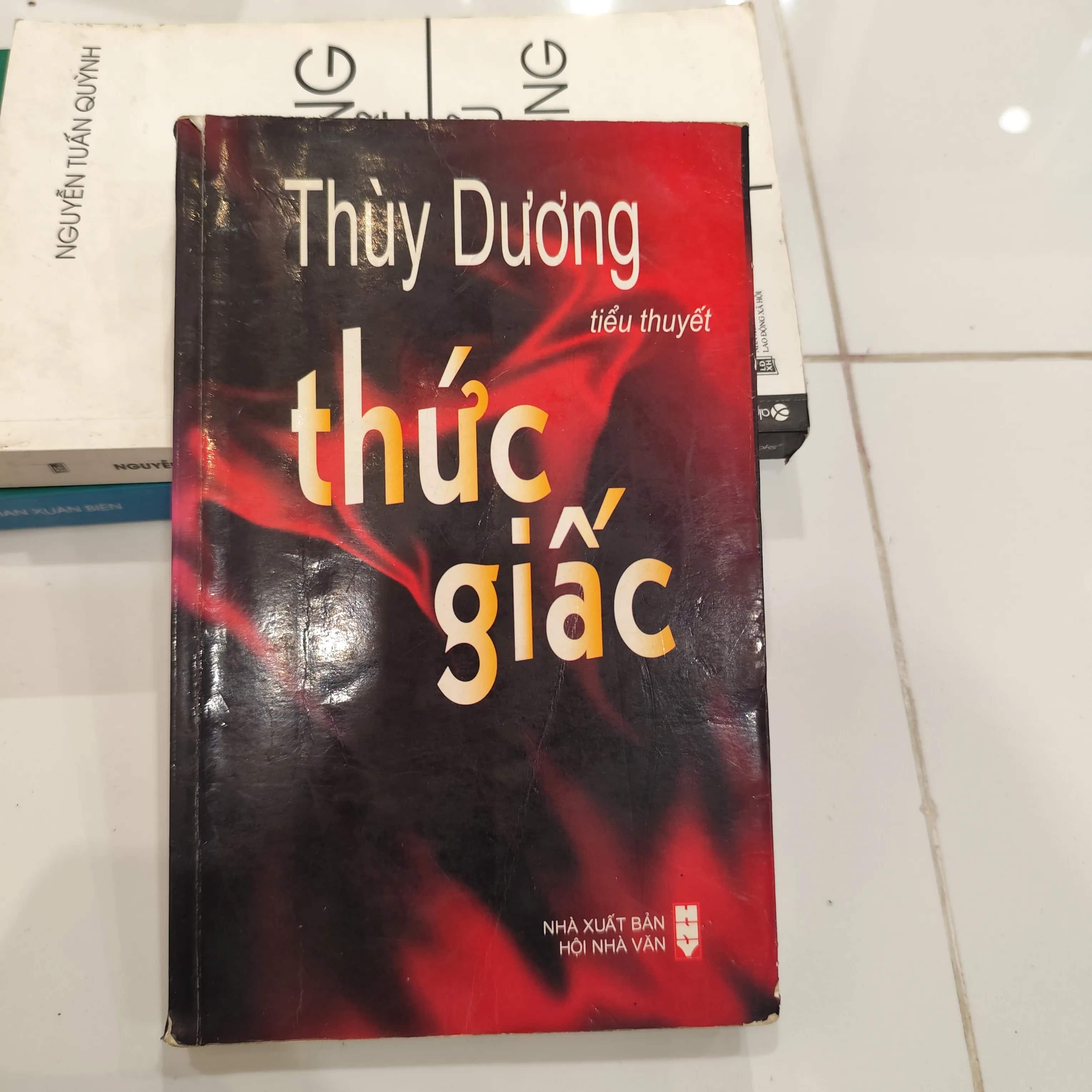 Thức giấc - Thùy Dương