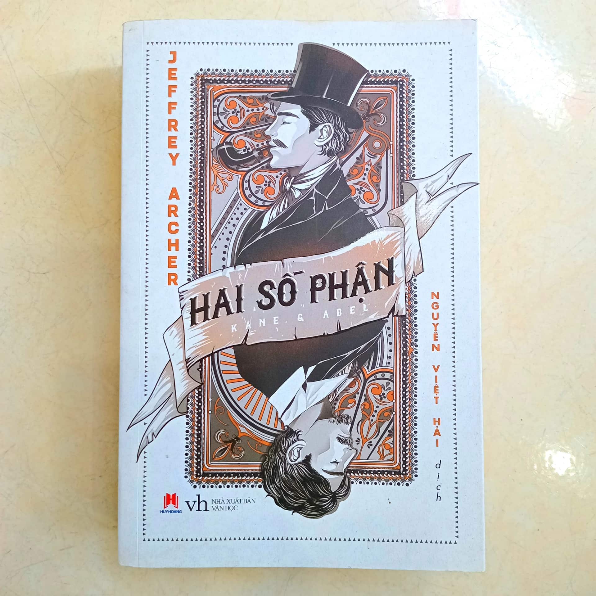 Hai Số phận