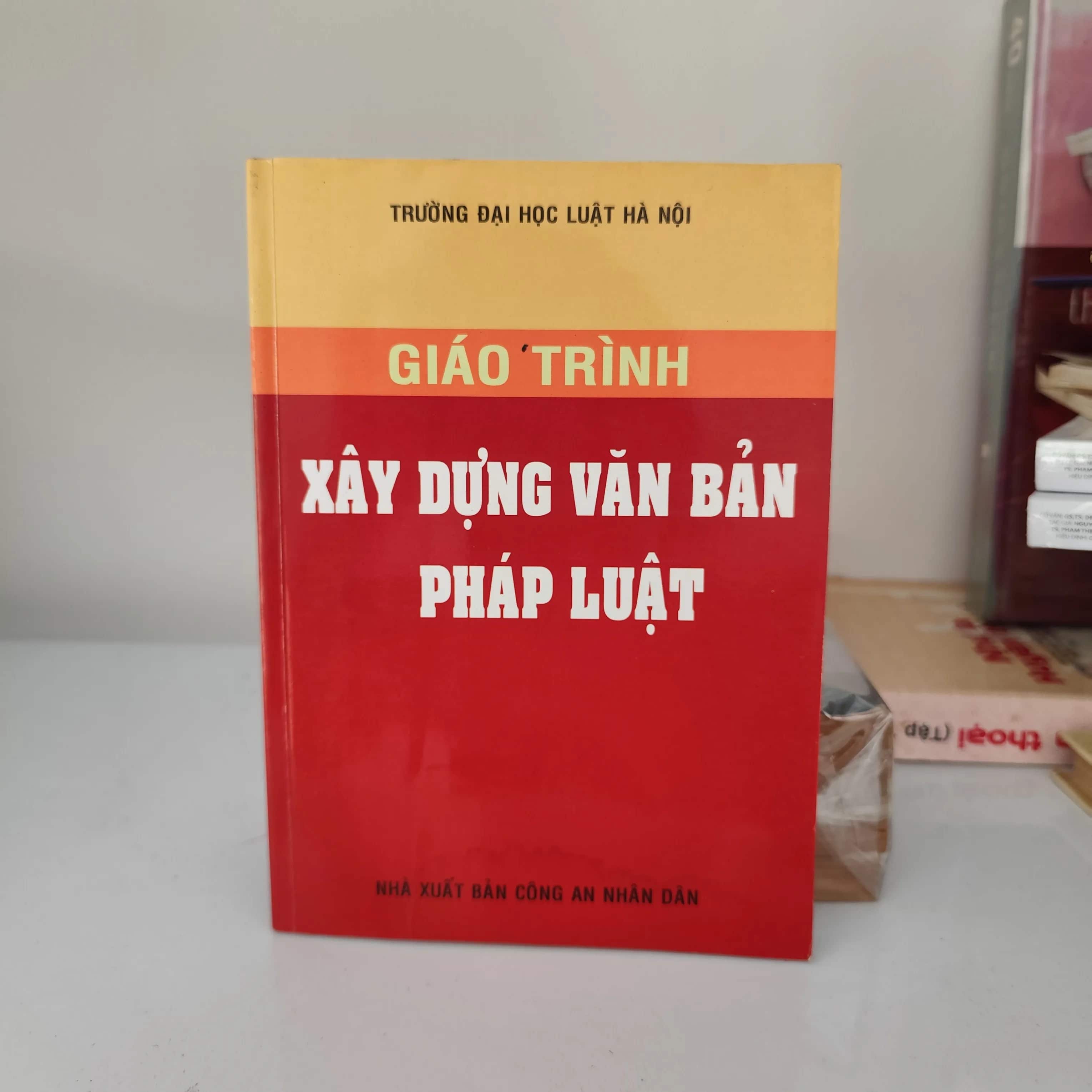 Giáo trình xây dựng văn bản pháp luật