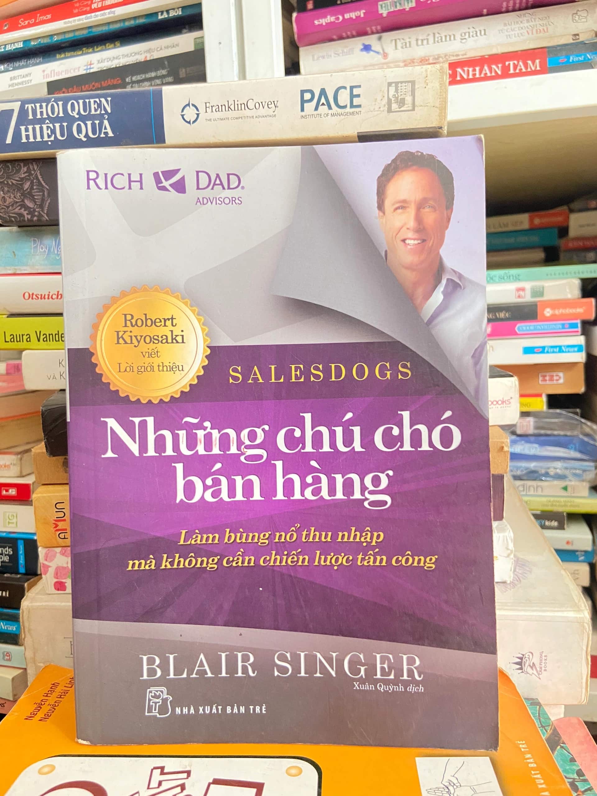 Những Chú Chó Bán Hàng - Salesdogs