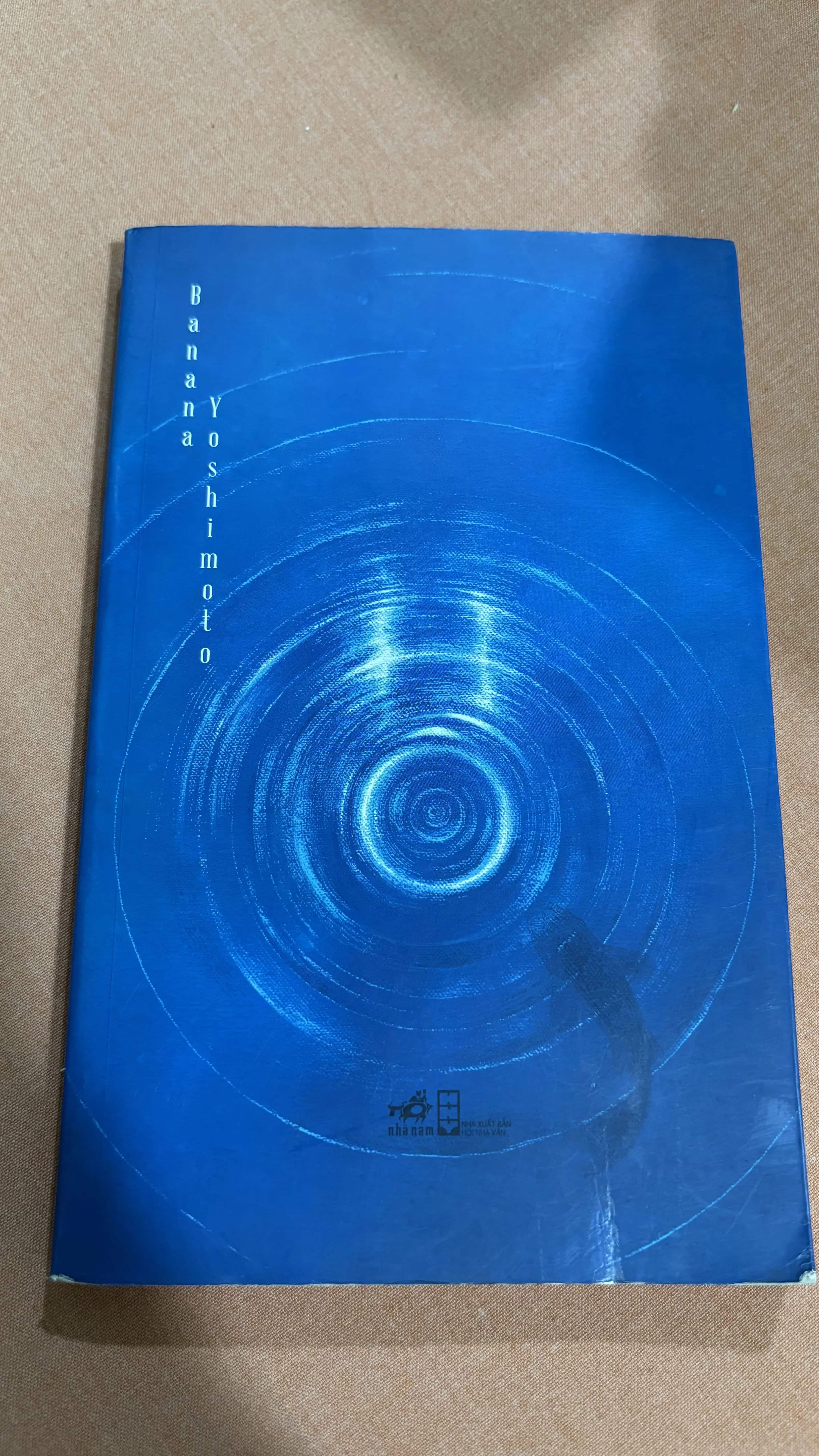 Hồ Banana Yoshimoto 