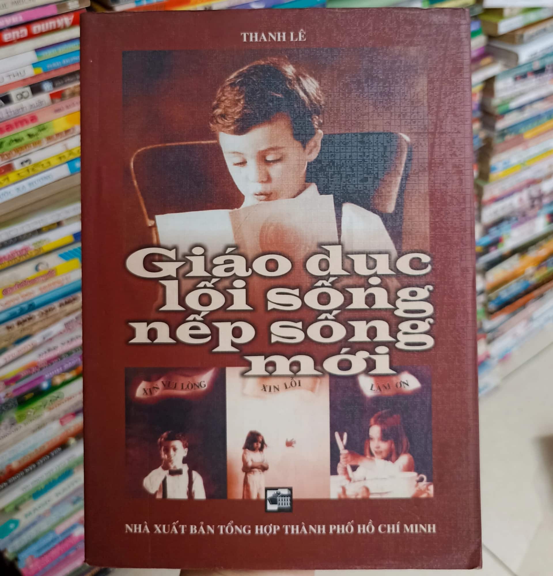 Giáo dục lối sống nếp sống mới