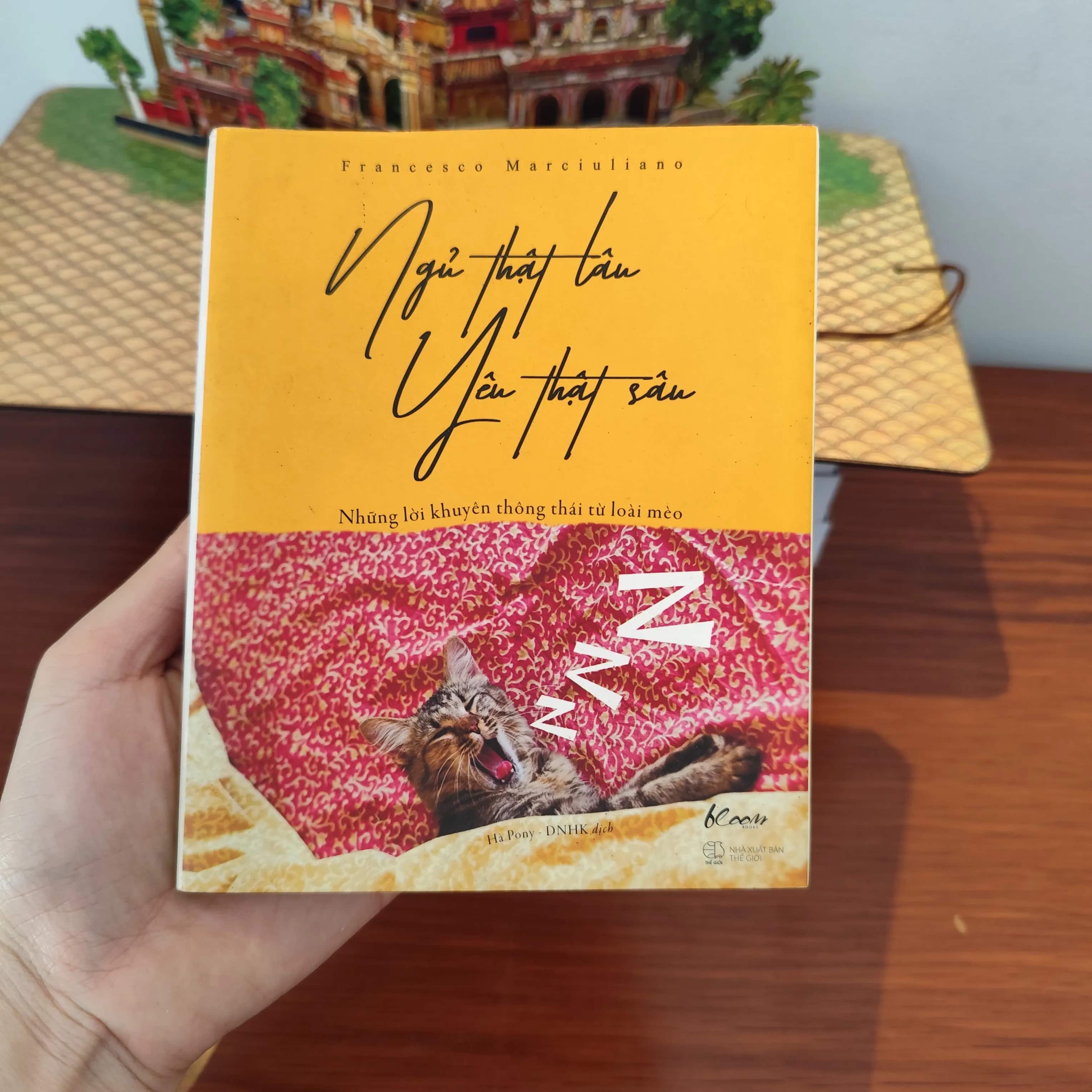 Ngủ thật lâu yêu thật sâu