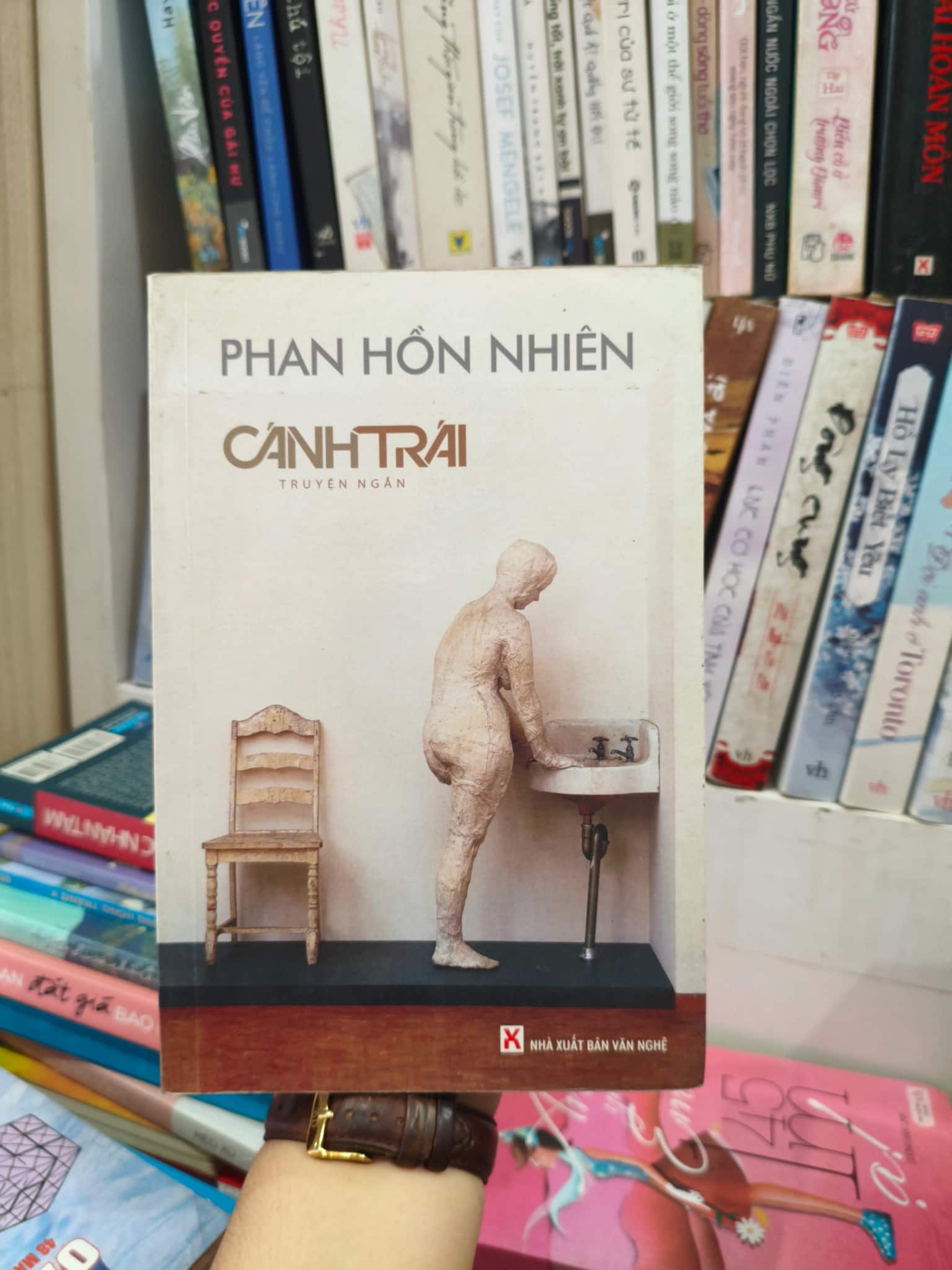 Cánh trái