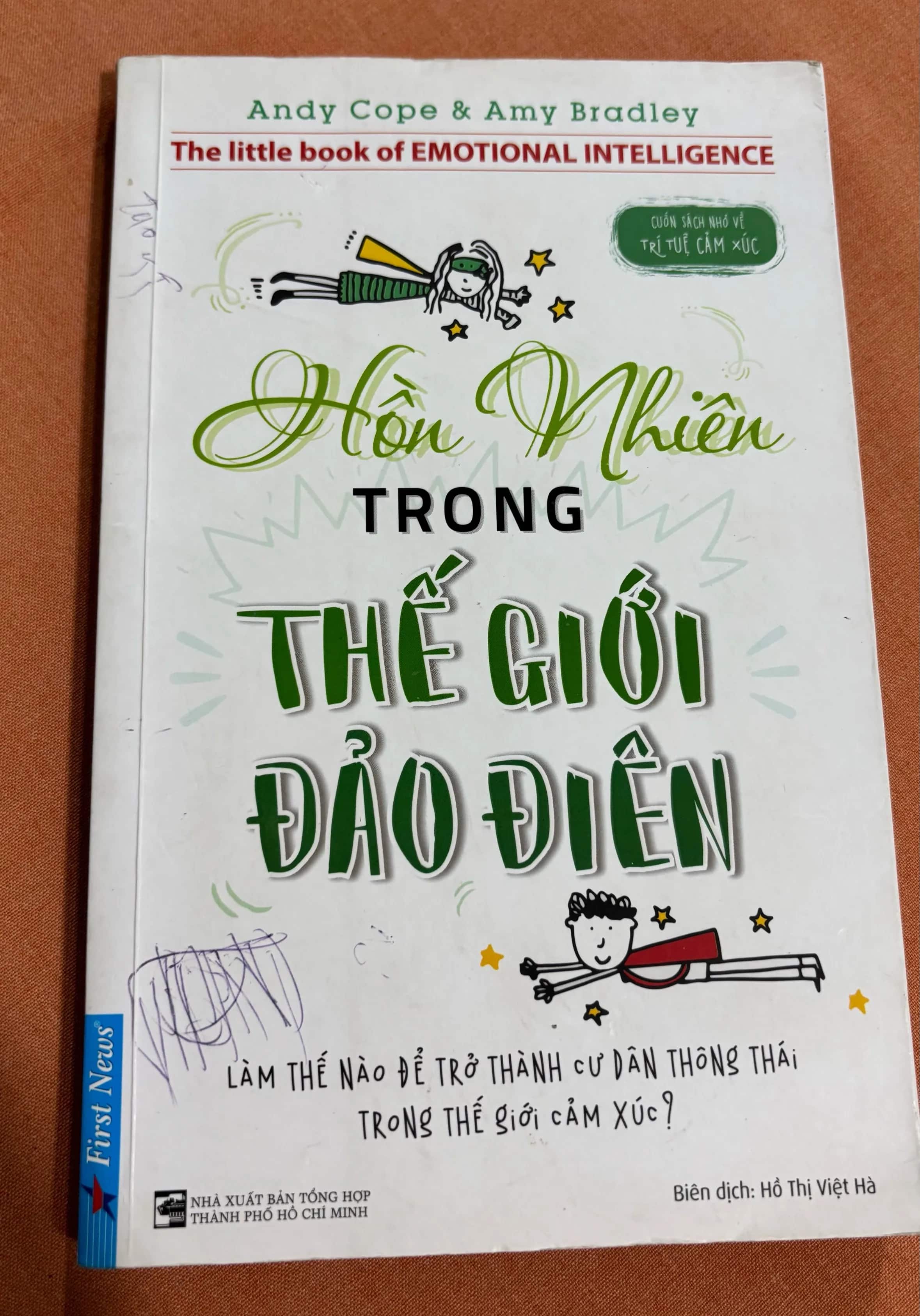 Hồn nhiên trong thế giới đảo điên 