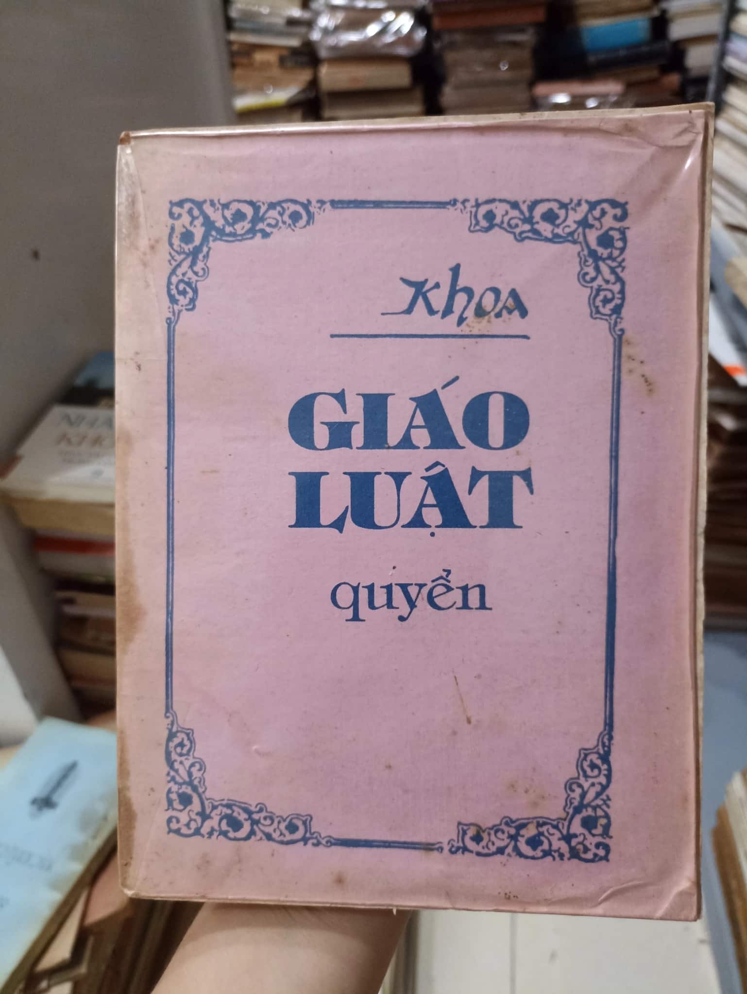 Giáo luật 