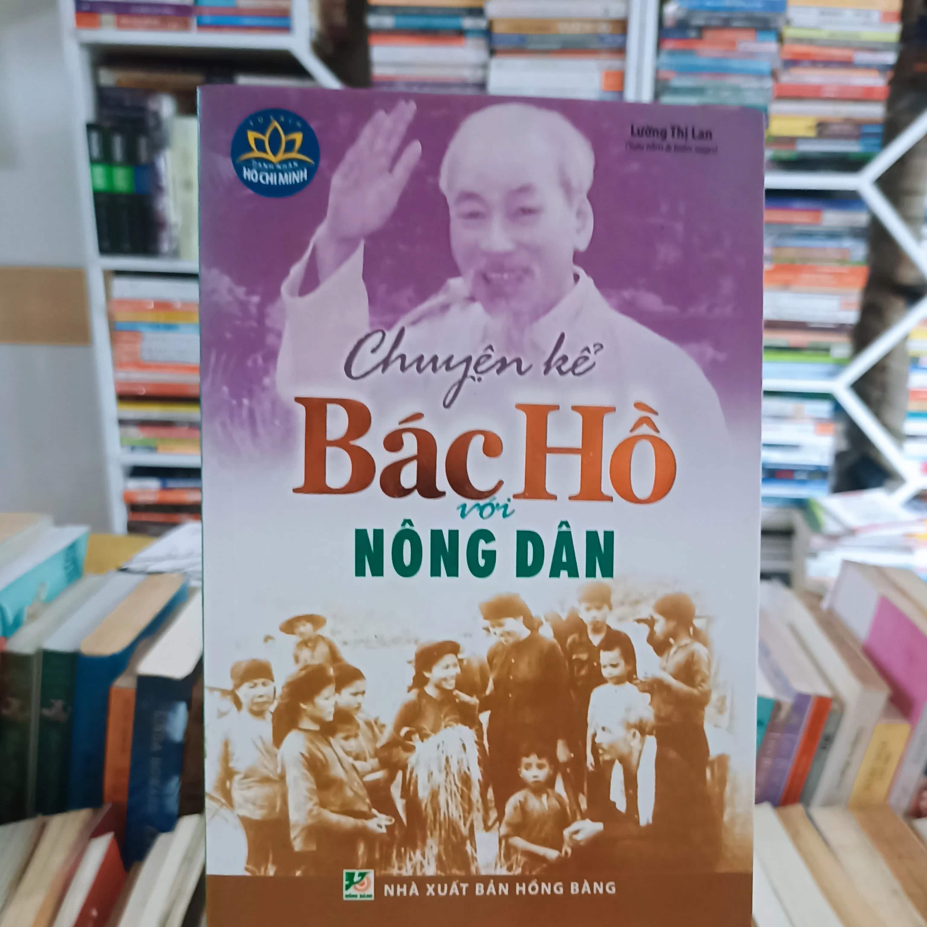 Truyện kể Bác Hồ với nông dân 