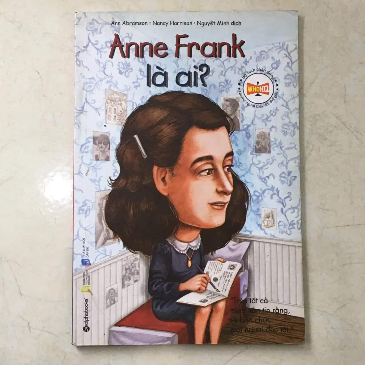 Anne Frank Là Ai?