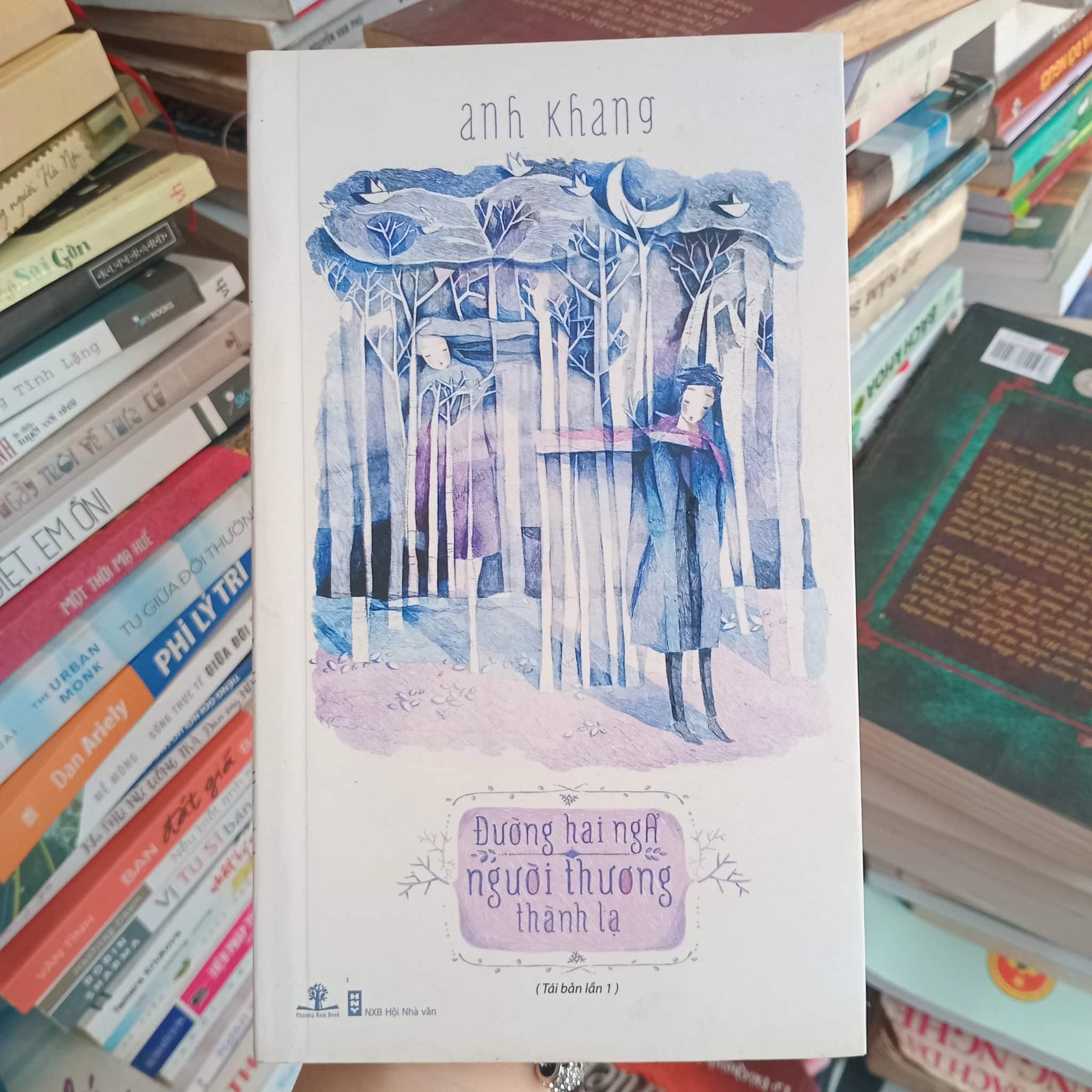 Đường hai ngã người thương thành lạ