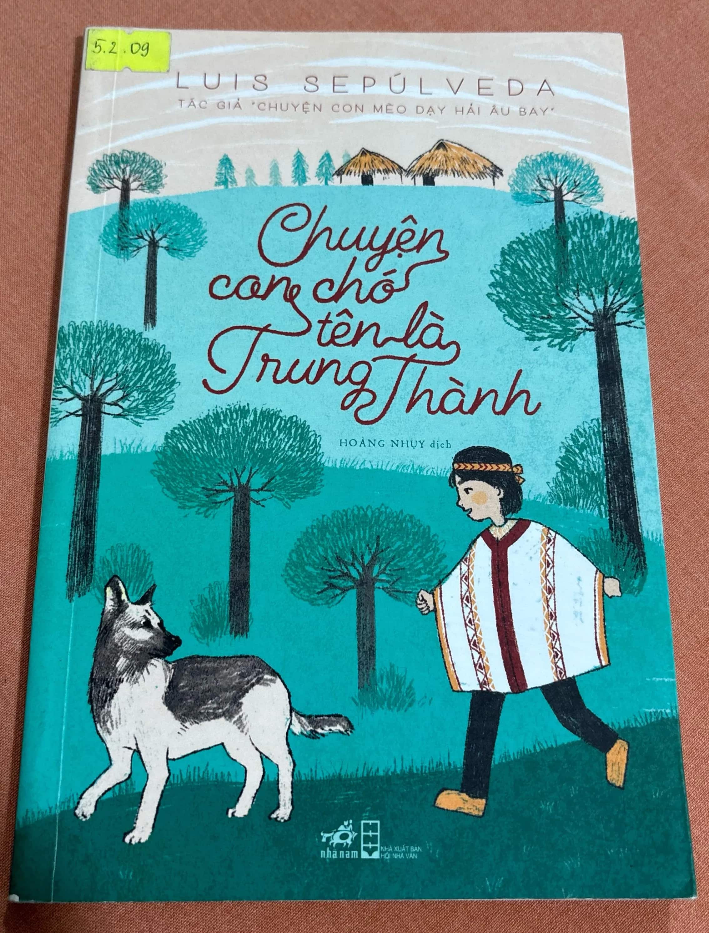 Chuyện con chó tên là Trung Thành 