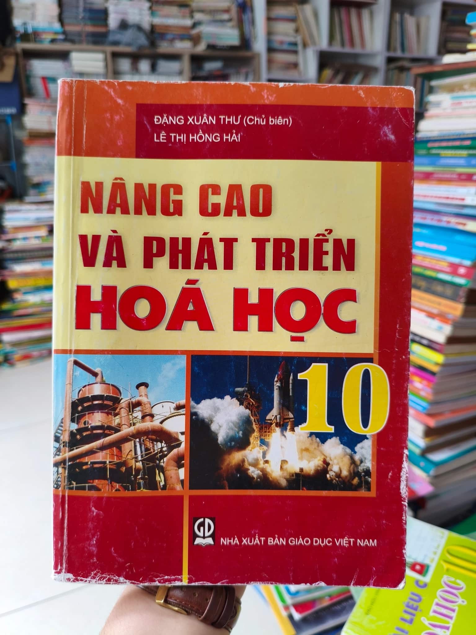 Nâng cao và phát triển hoá học 10