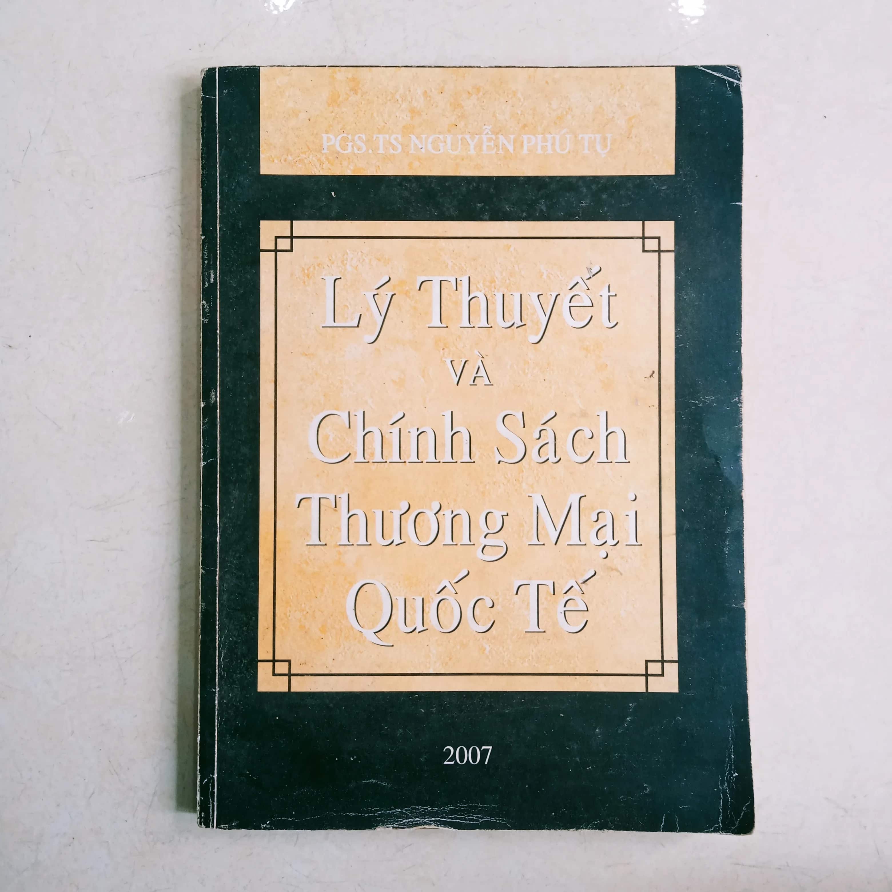 Lý thuyết và chính sách thương mại quốc tế