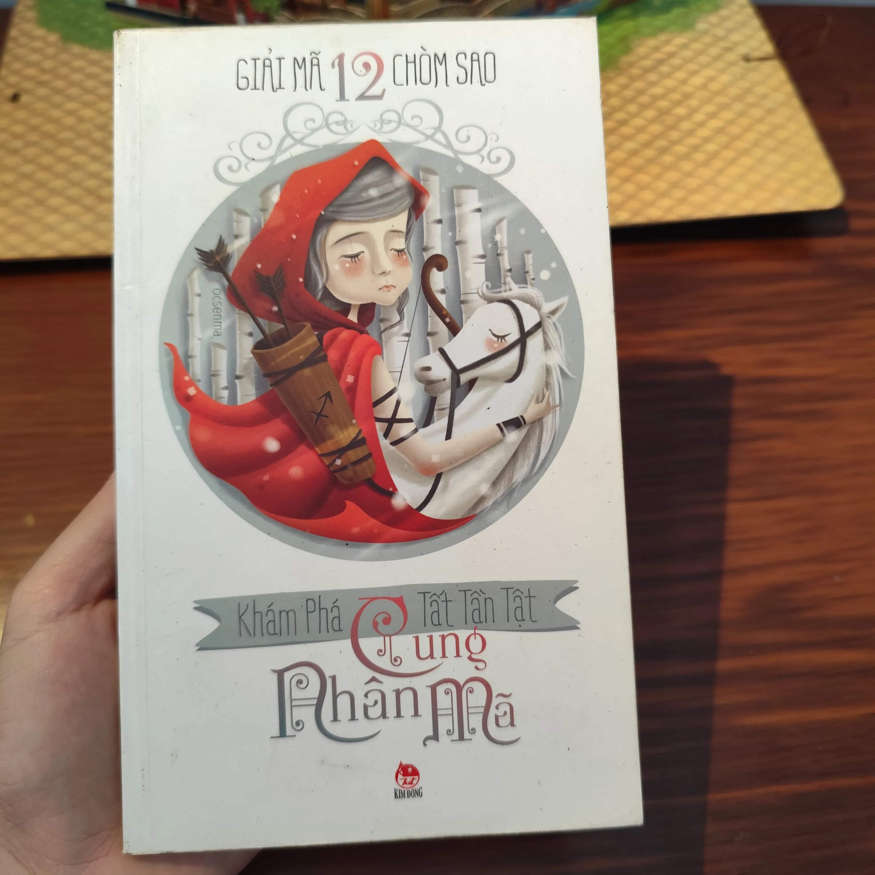 Tên sản phẩm: Sách Giải Mã 12 Chòm Sao - Khám Phá Tất Tần Tật Cung Nhân Mã.