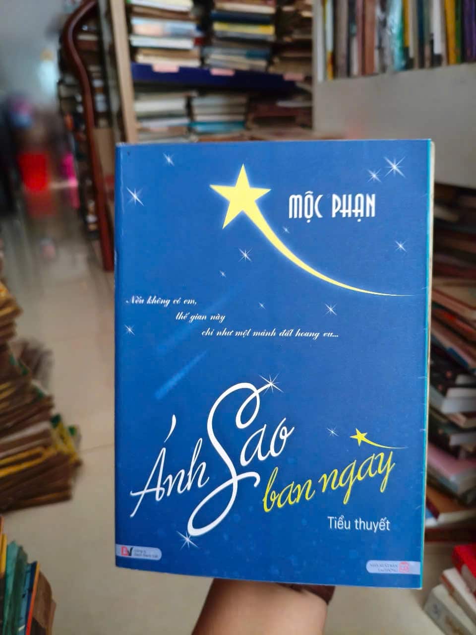 Ánh Sao Ban Ngày - Mộc Phạn