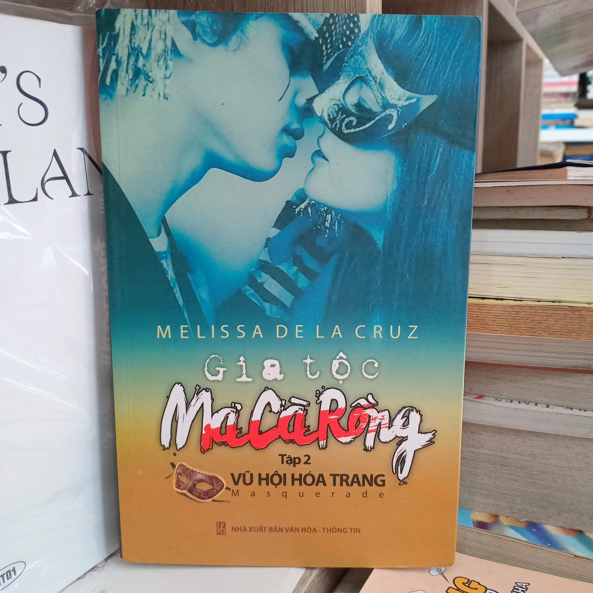 Gia Tộc Ma Cà Rồng 