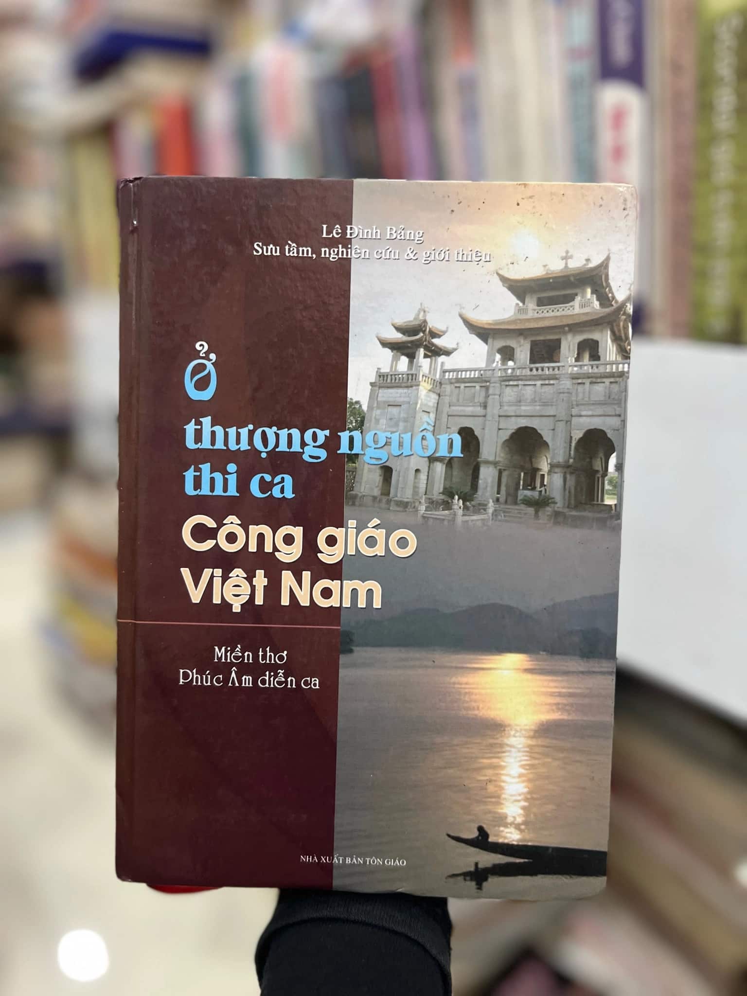 Ở thượng nguồn thi ca công giáo Việt Nam