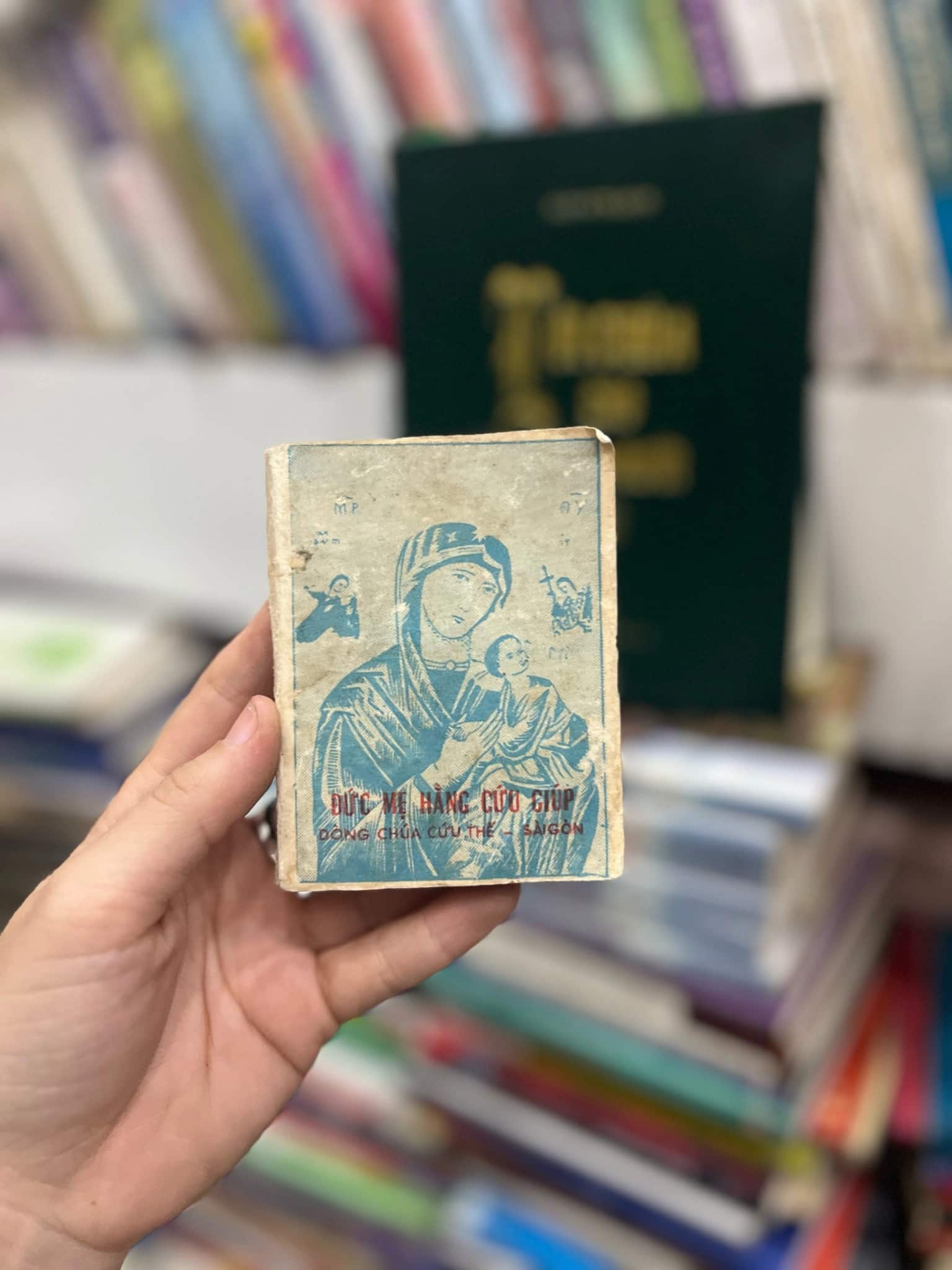 Đức Mẹ hằng cứu giúp dòng chúa cứu thế Sài Gòn