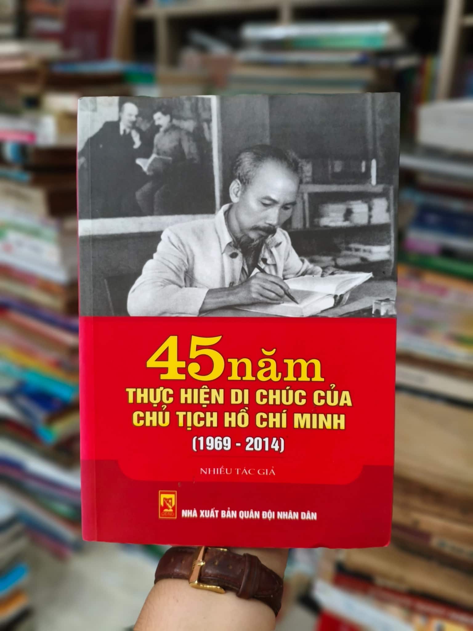 45 năm thực hiện di chúc của chủ tịch Hồ Chí Minh 