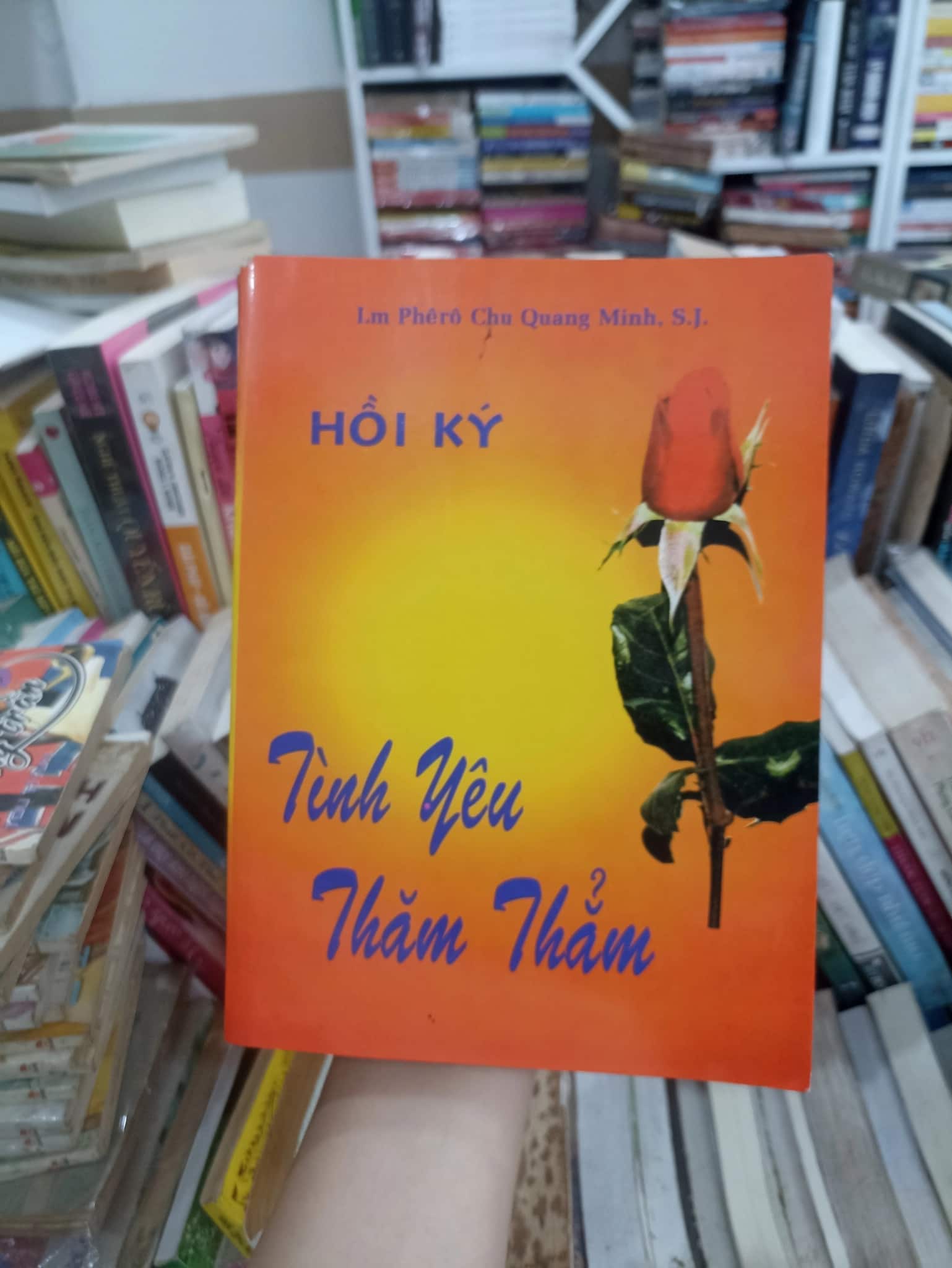 Hồi ký tình yêu thăm thẳm 