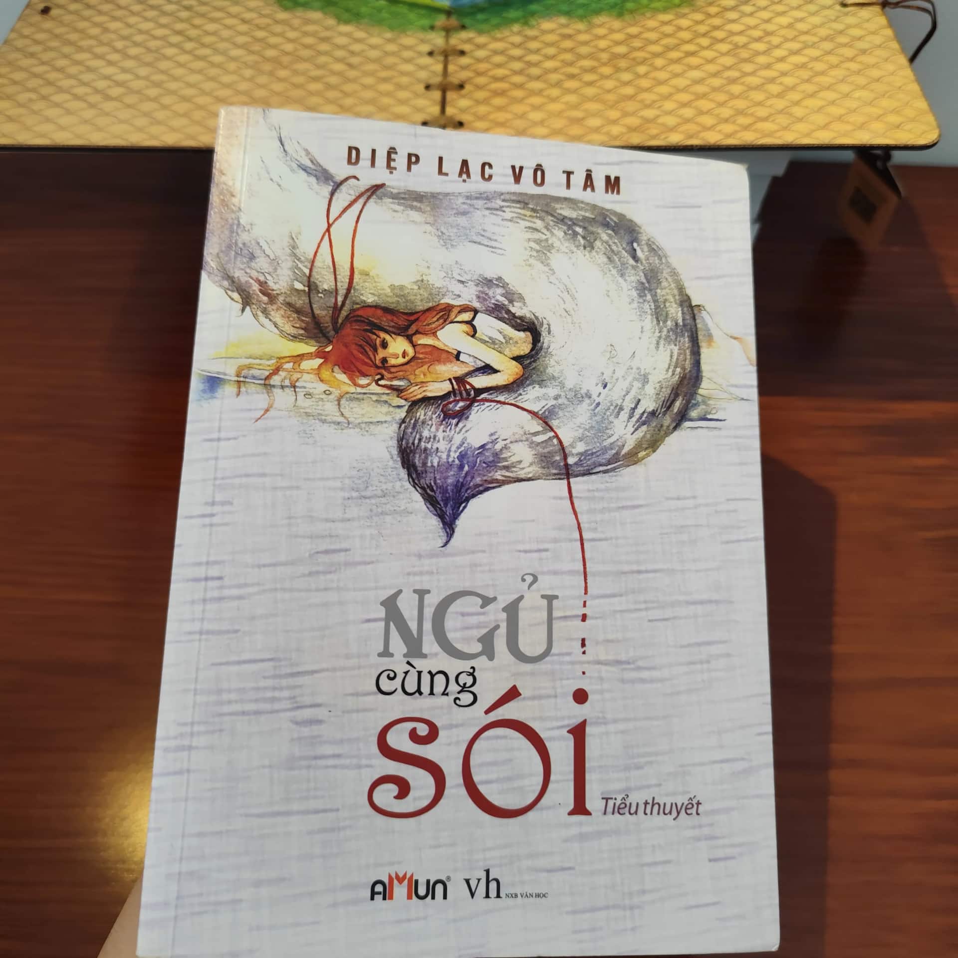 Ngủ cùng sói- Diệp Lạc Vô Tâm