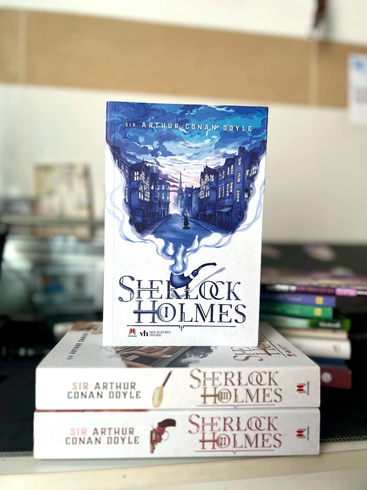 Sách - Sherlock Holmes toàn tập - Trọn bộ 3 tập tái bản 2023 Huy Hoàng