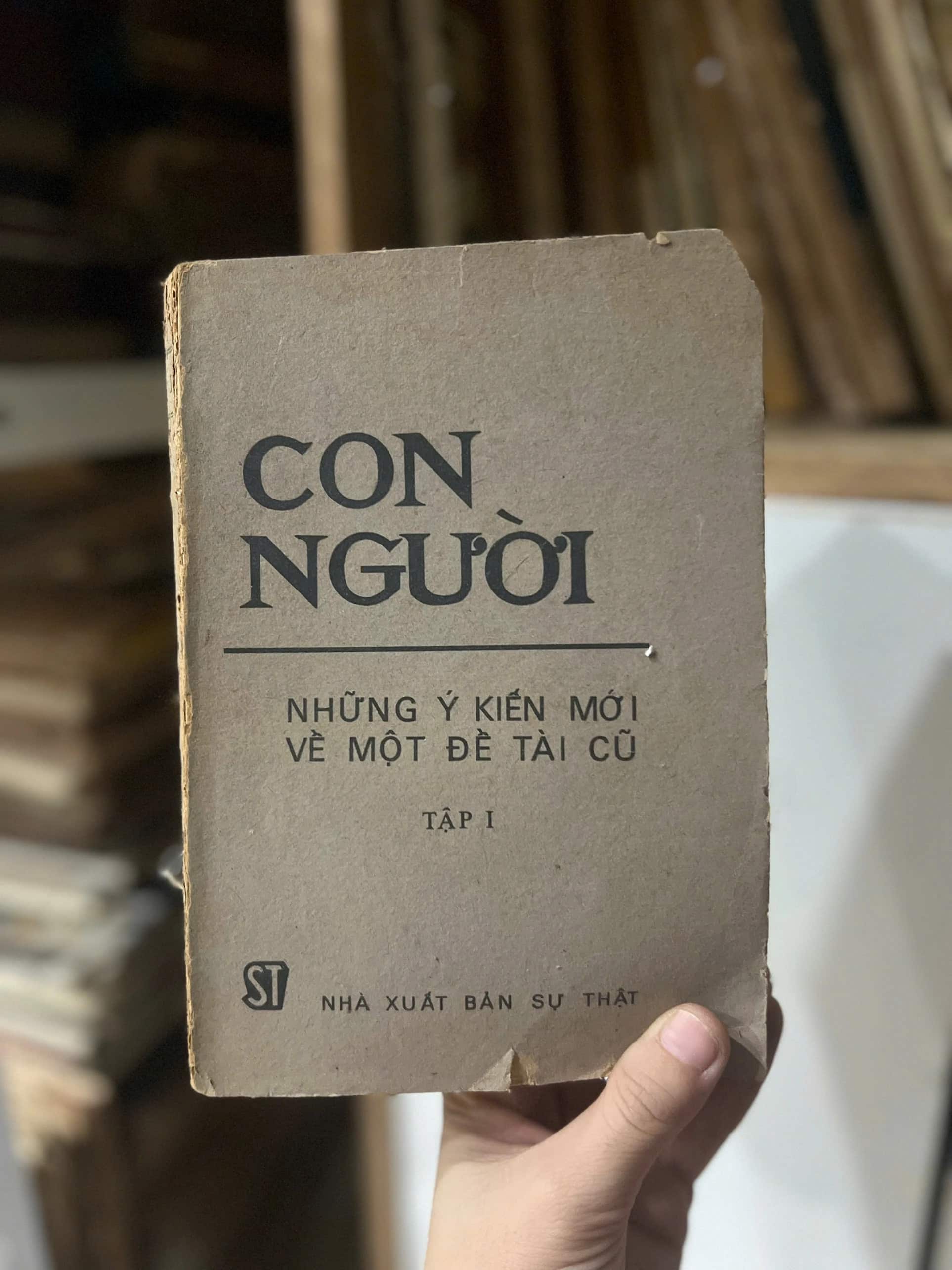 Con người - Những ý kiến mới về một đề tài cũ