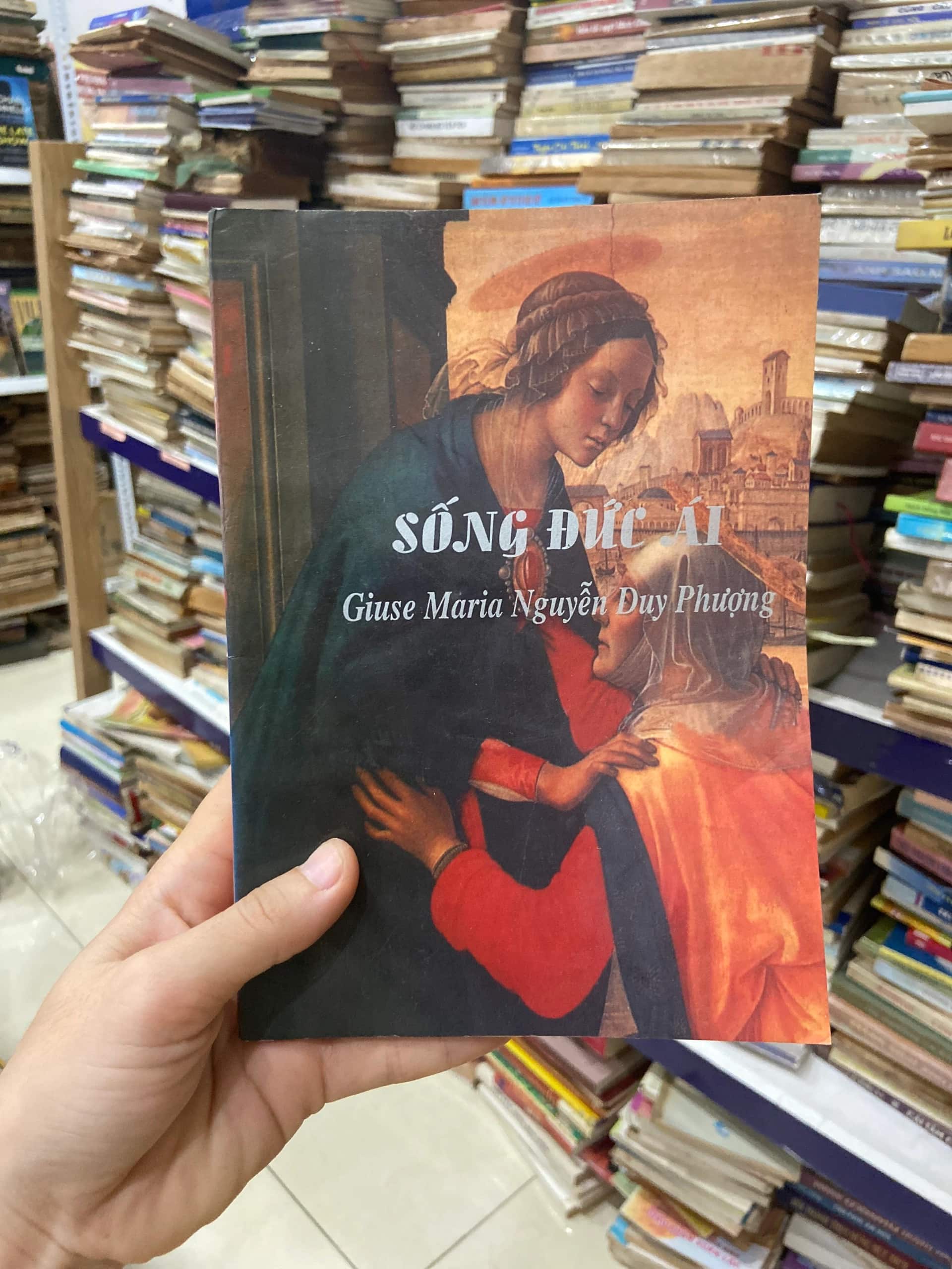 Sống Đức Ái