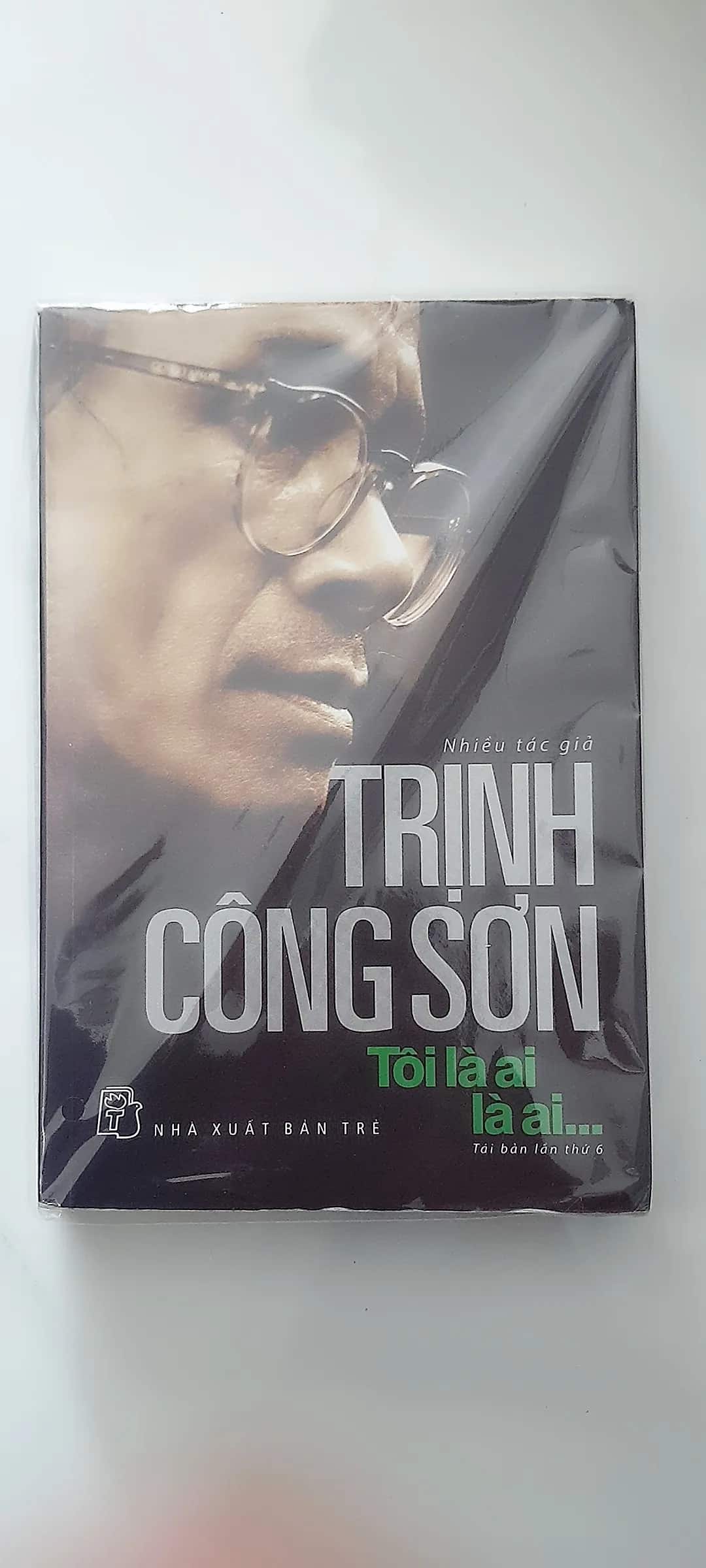 Trịnh Công Sơn - Tôi là ai, là ai....