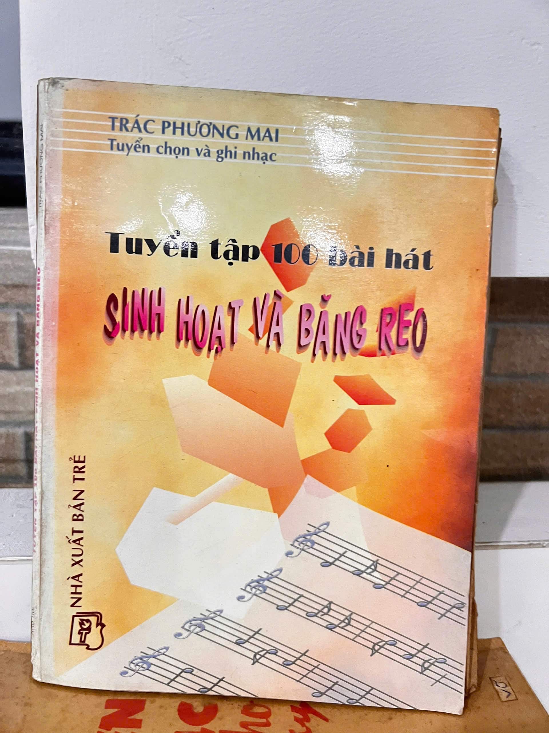 Tuyển tập 100 bài hát sinh hoạt và băng treo