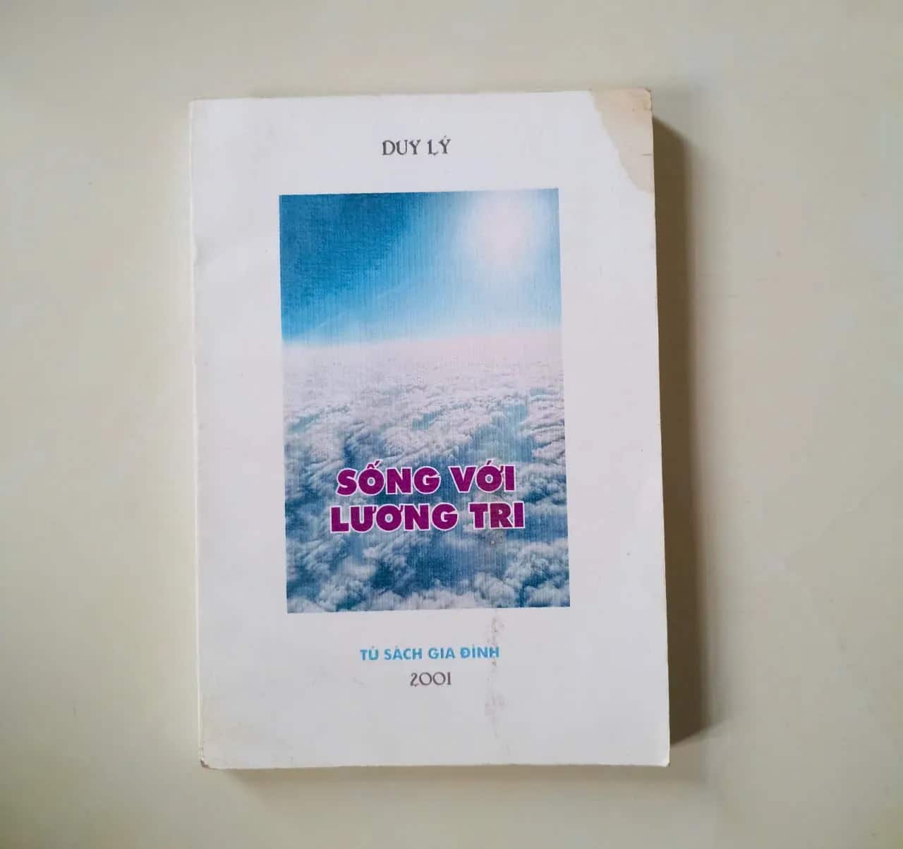 Sống với lương tri