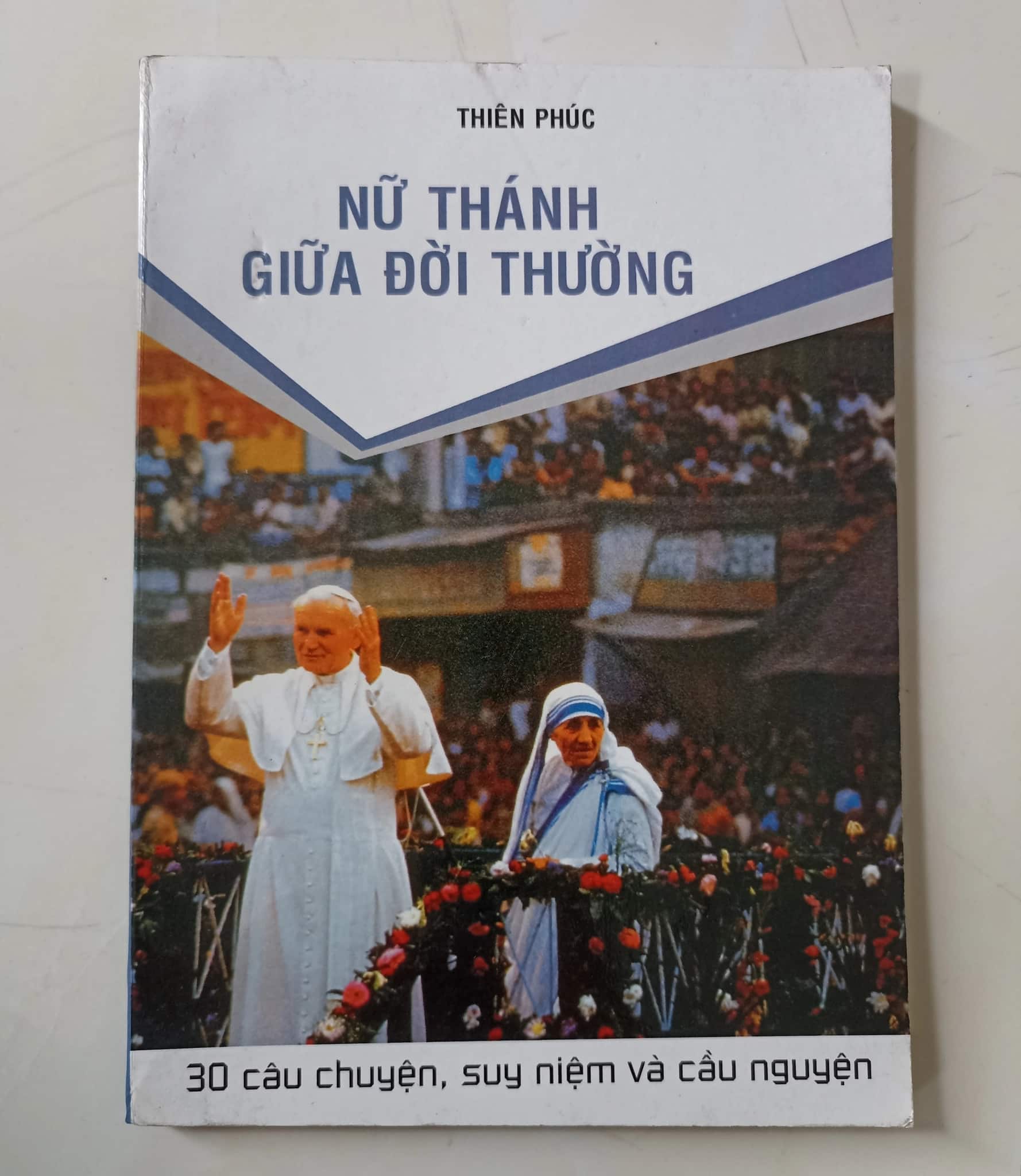 Nữ Thánh Giữa Đời Thường 