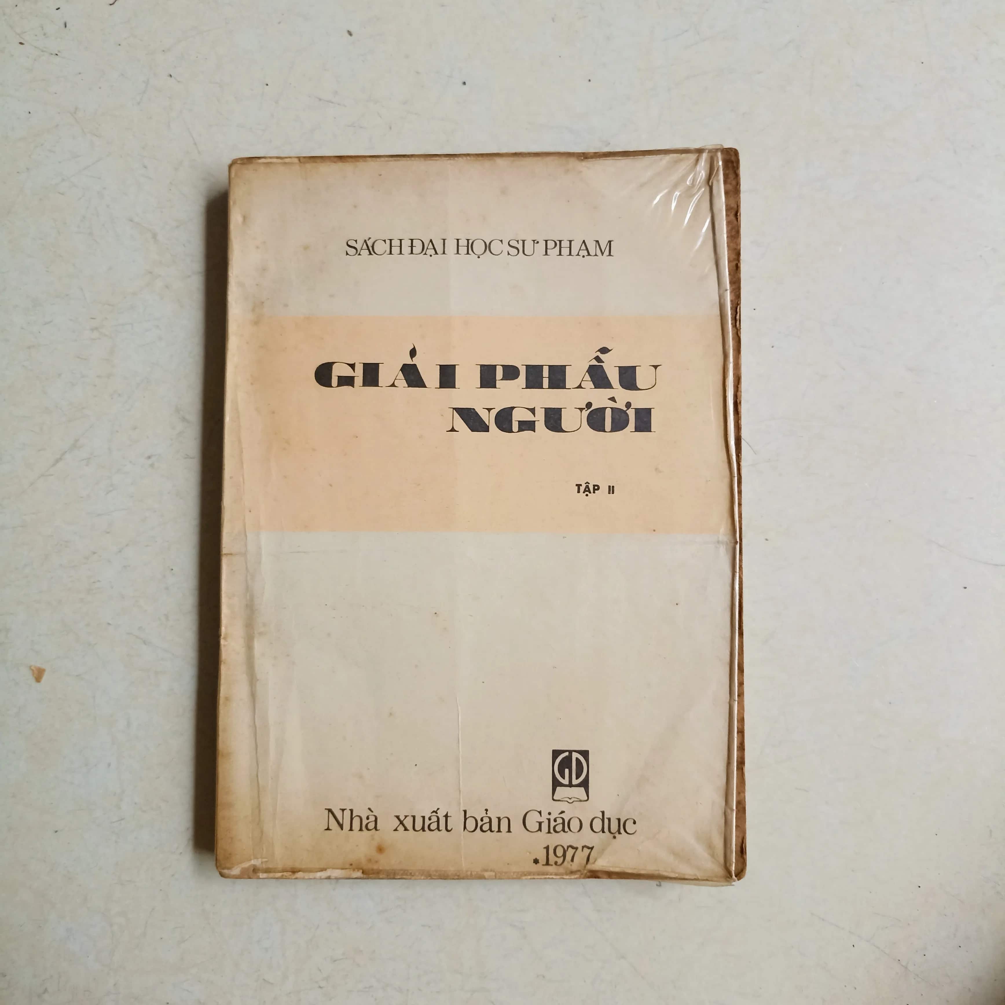 Giải phẫu người tập 2 1977