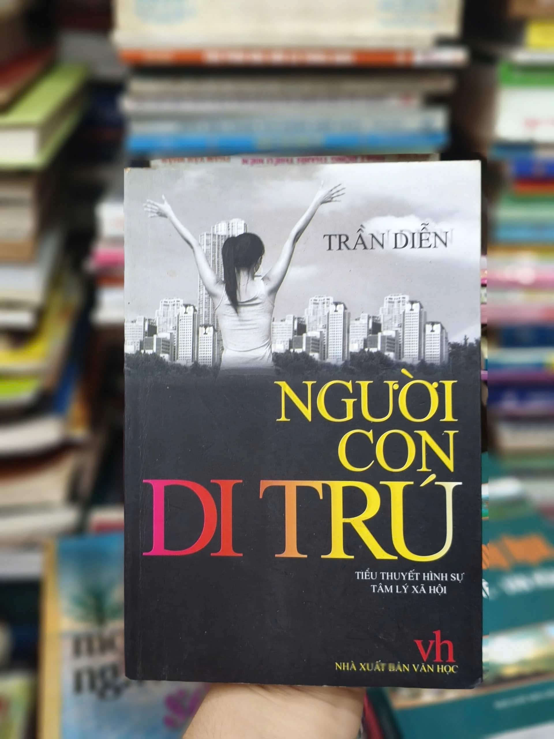 Người Con DI Trú