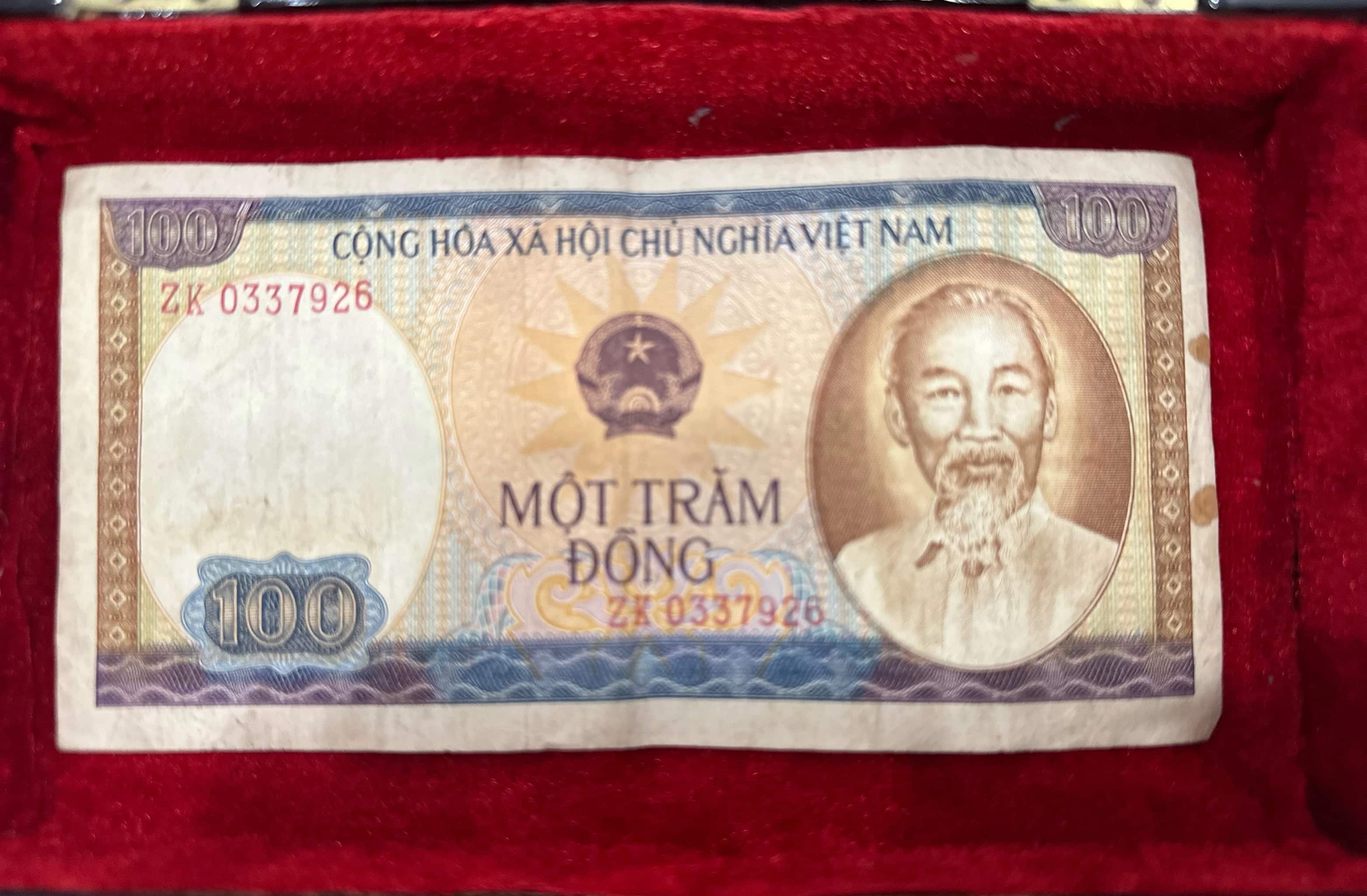 Tờ xưa 100đ Quả trứng năm 1980 sưu tầm xưa